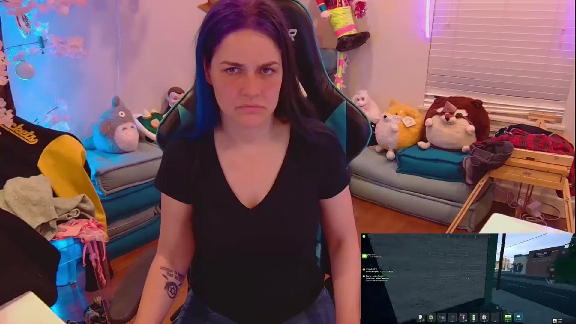 Gallery image thumbnail from DahliaIsDopey's myfreecams stream on, 05/26/2025, 02:52 image 12 of 20