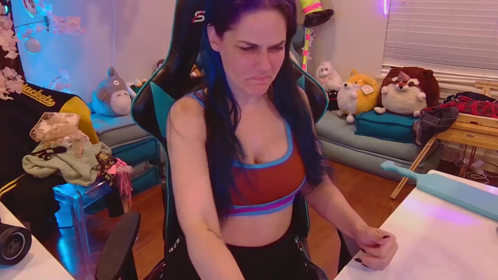 Gallery image thumbnail from DahliaIsDopey's myfreecams stream on, 06/06/2025, 01:40 image 5 of 20
