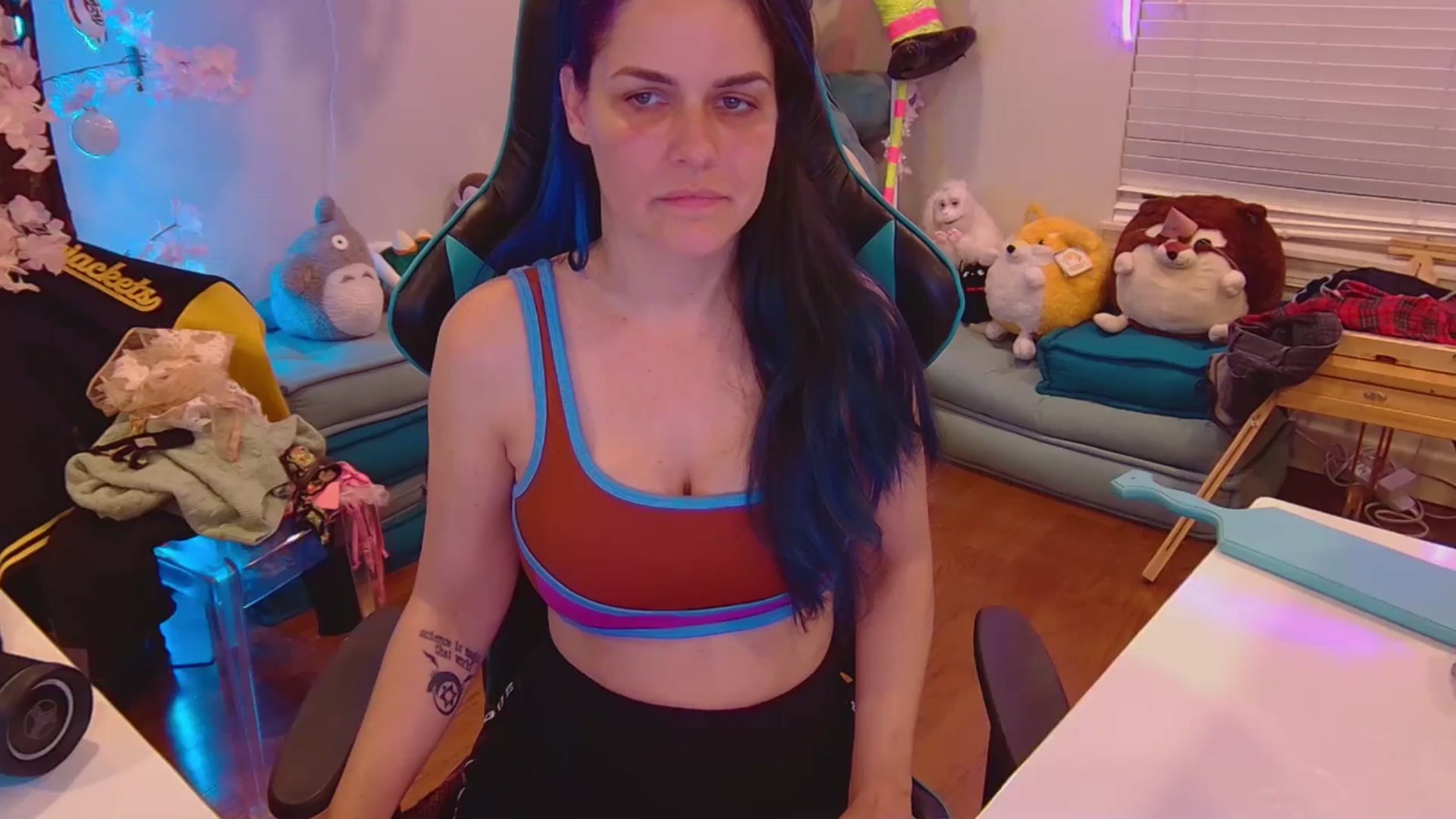 Gallery image thumbnail from DahliaIsDopey's myfreecams stream on, 06/06/2025, 01:40 image 4 of 20