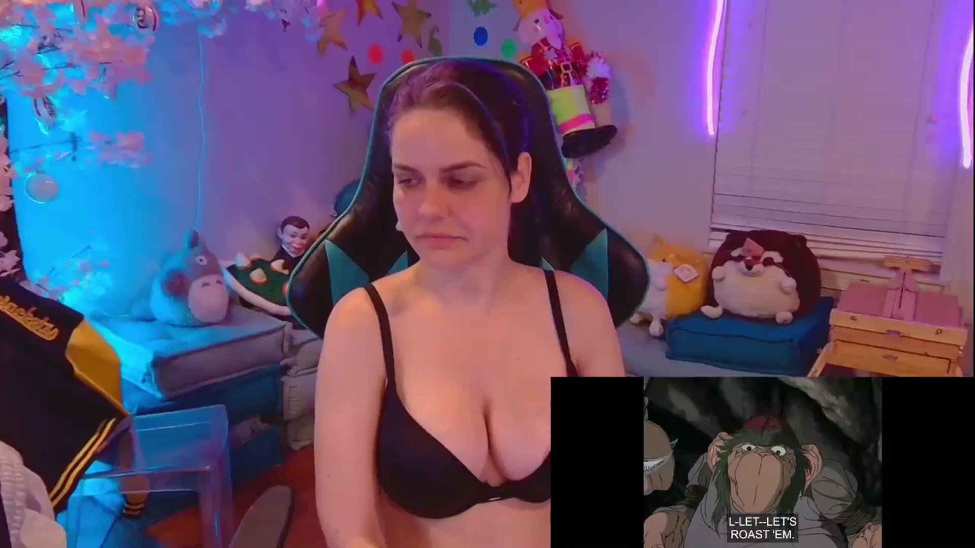 Gallery image thumbnail from DahliaIsDopey's myfreecams stream on, 06/19/2025, 04:00 image 3 of 20