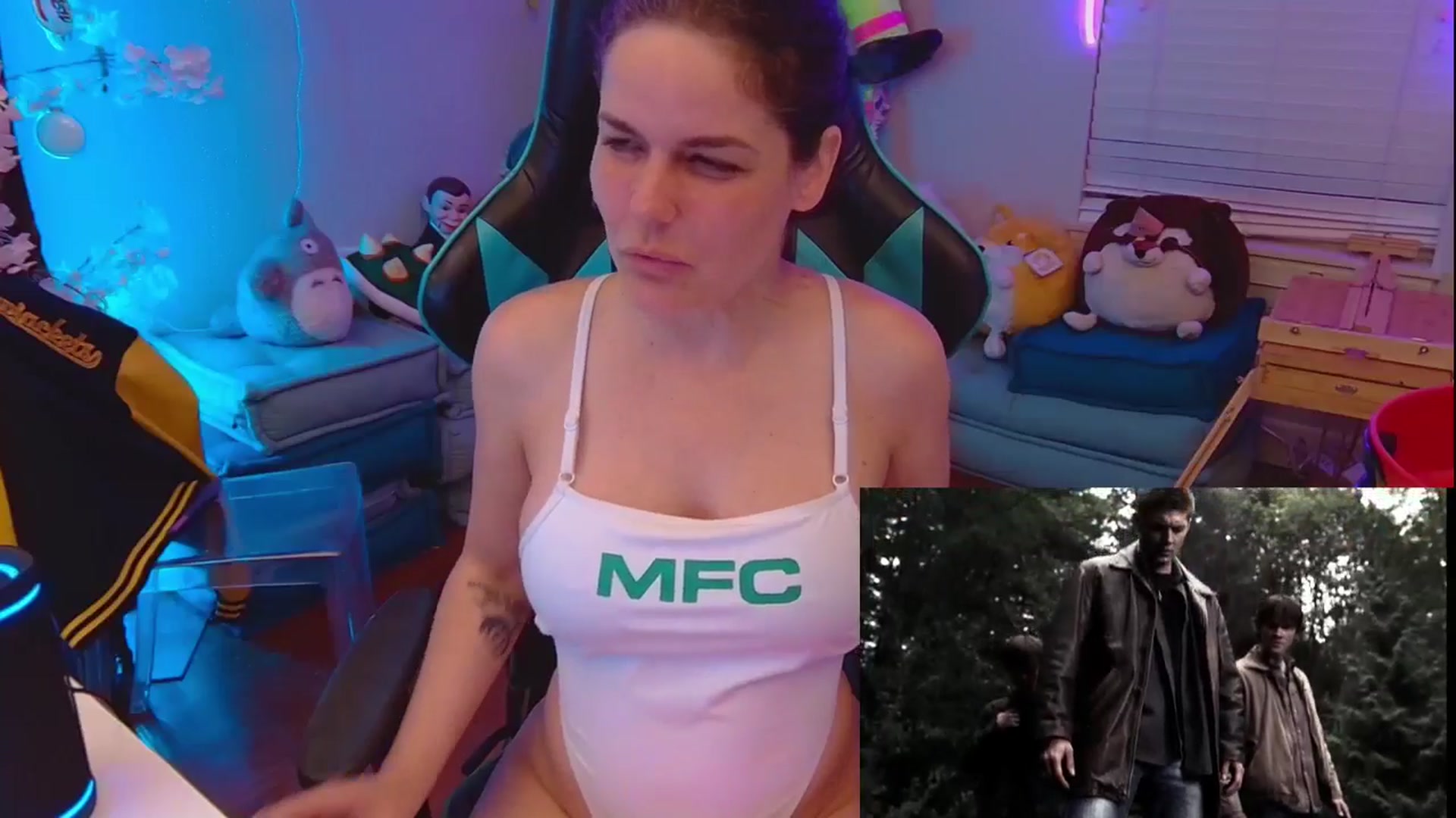 Gallery image thumbnail from DahliaIsDopey's myfreecams stream on, 06/24/2025, 03:43 image 12 of 20