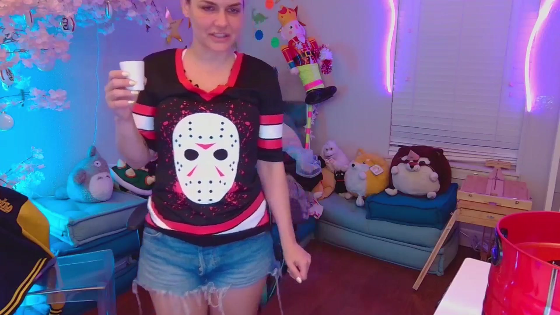 Gallery image thumbnail from DahliaIsDopey's myfreecams stream on, 06/24/2025, 03:43 image 3 of 20