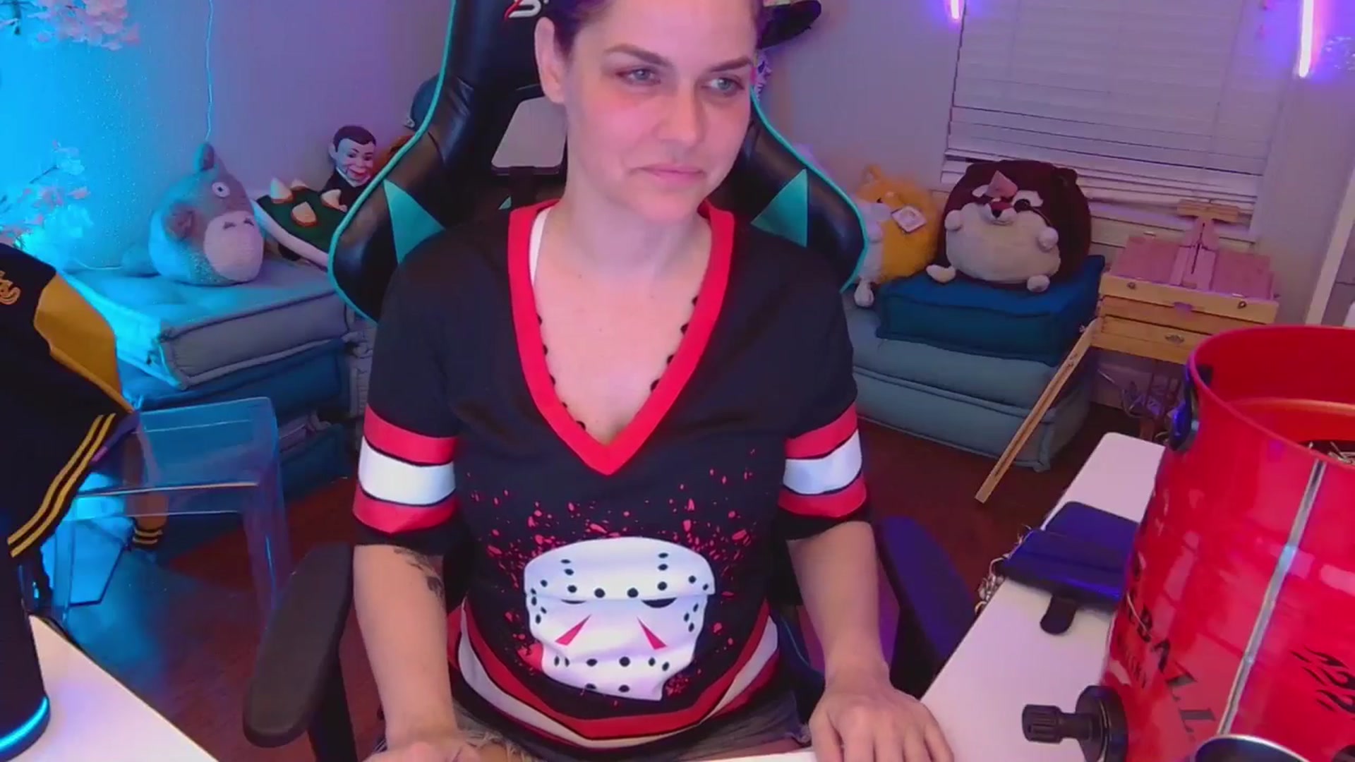 Gallery image thumbnail from DahliaIsDopey's myfreecams stream on, 06/24/2025, 03:43 image 2 of 20