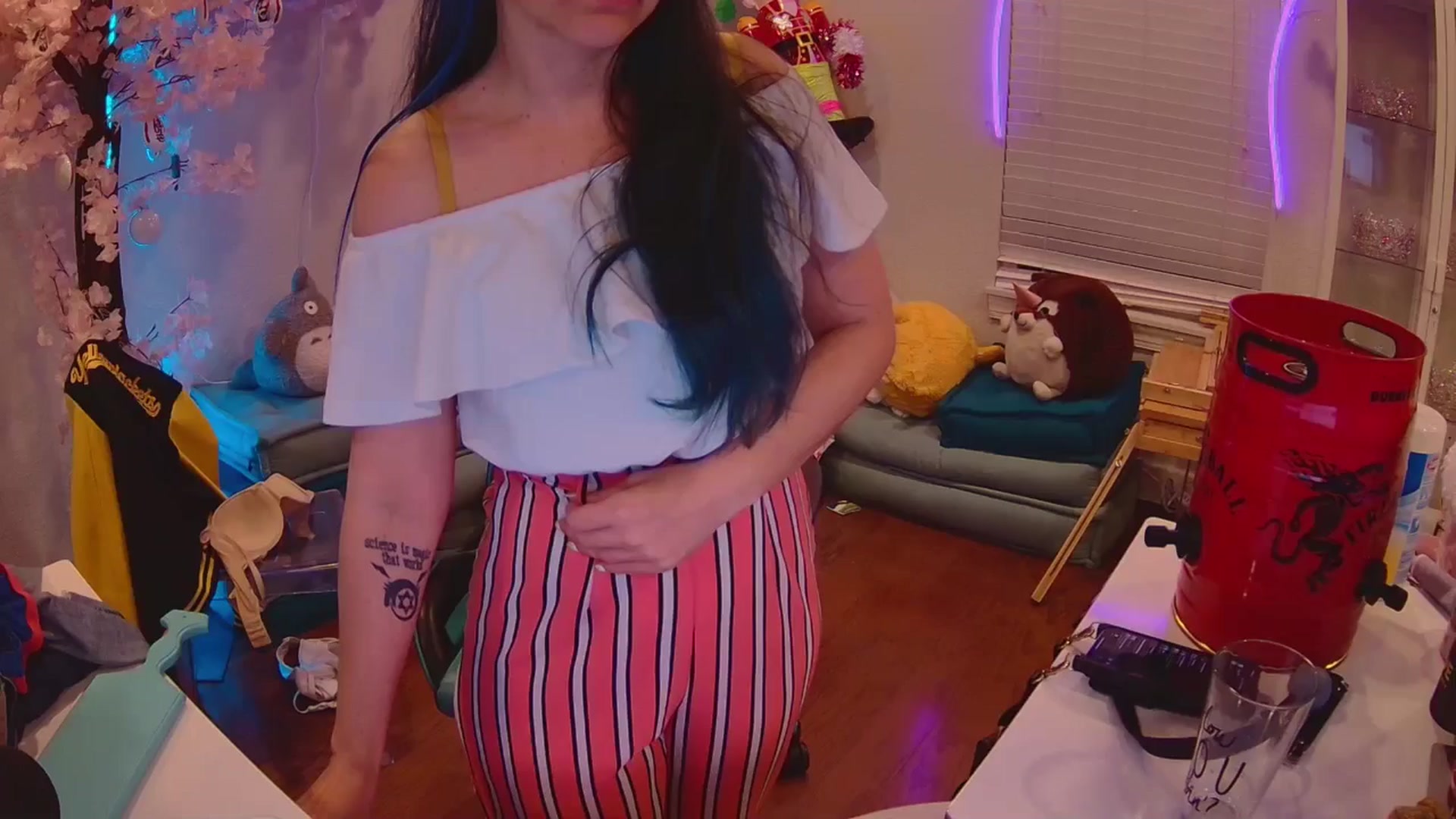 Gallery image thumbnail from DahliaIsDopey's myfreecams stream on, 07/15/2025, 03:47 image 1 of 20