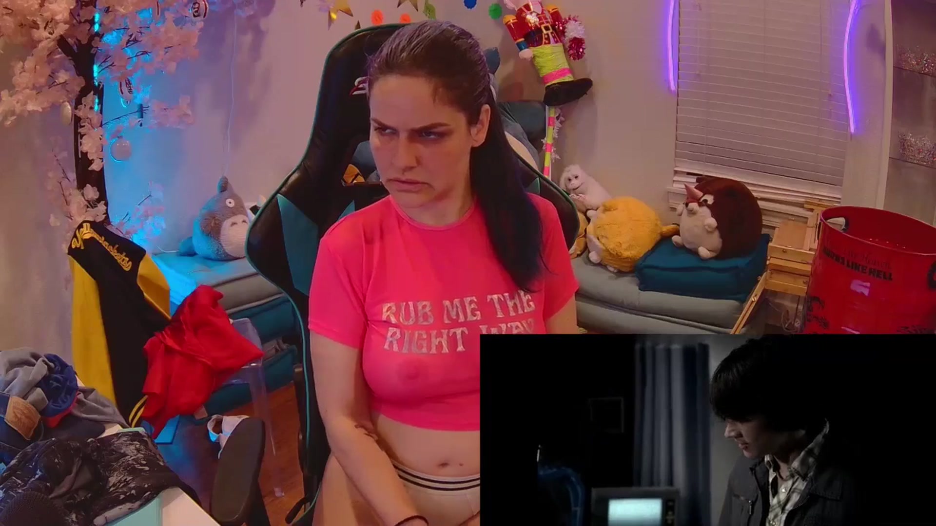 Gallery image thumbnail from DahliaIsDopey's myfreecams stream on, 07/19/2025, 03:02 image 16 of 20