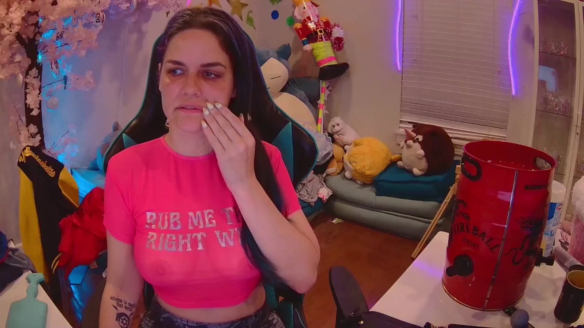 Gallery image thumbnail from DahliaIsDopey's myfreecams stream on, 07/19/2025, 03:02 image 2 of 20