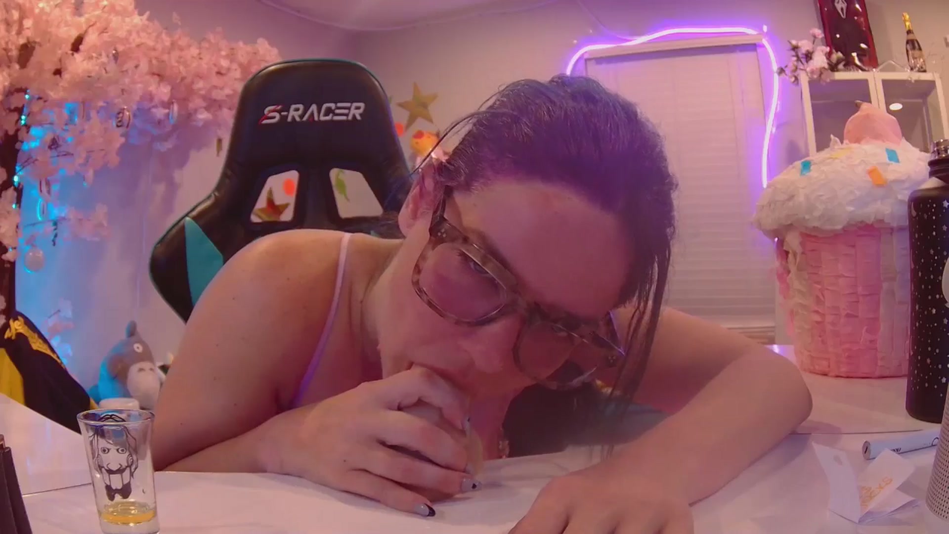 Gallery image thumbnail from DahliaIsDopey's myfreecams stream on, 08/01/2025, 02:52 image 7 of 20