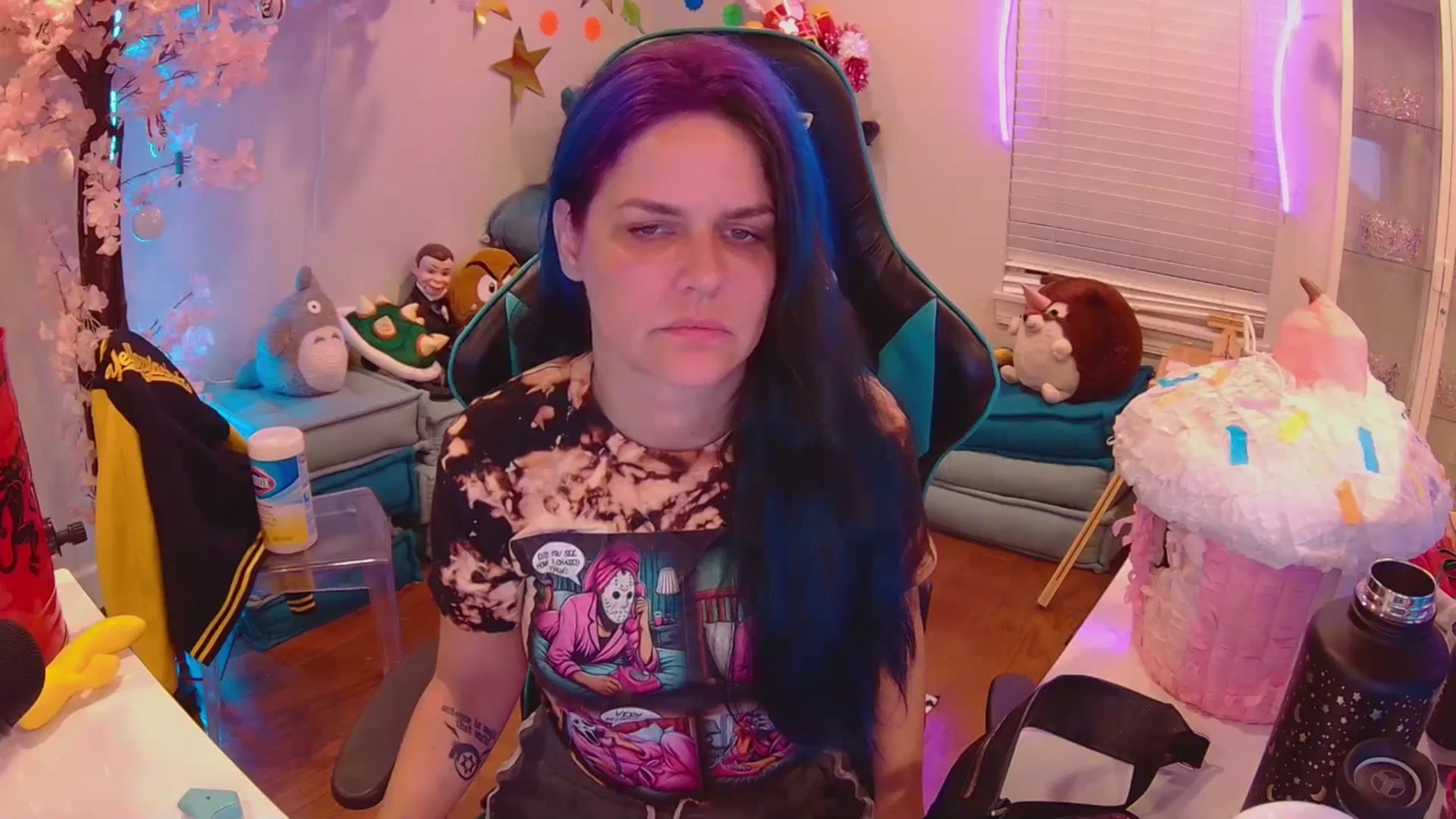 Gallery image thumbnail from DahliaIsDopey's myfreecams stream on, 08/04/2025, 01:55 image 13 of 20