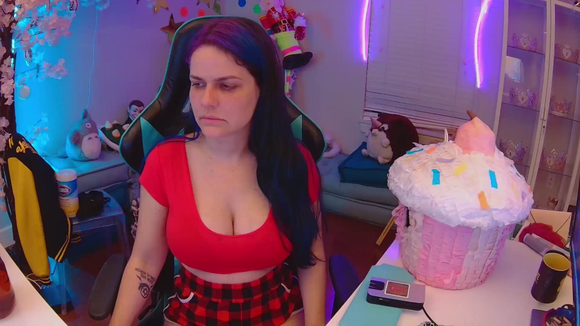 Gallery image thumbnail from DahliaIsDopey's myfreecams stream on, 08/14/2025, 02:48 image 5 of 20
