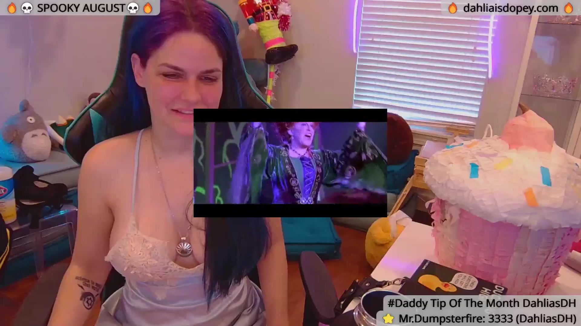 Gallery image thumbnail from DahliaIsDopey's myfreecams stream on, 08/16/2025, 23:03 image 8 of 20