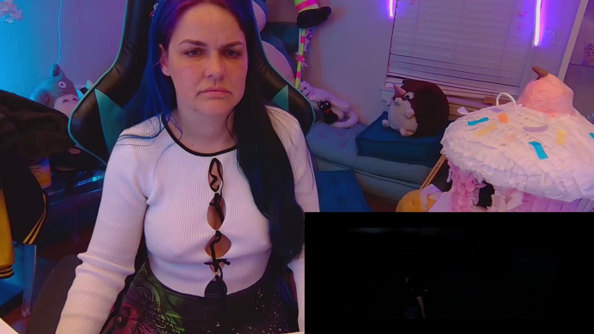 Gallery image thumbnail from DahliaIsDopey's myfreecams stream on, 08/21/2025, 01:53 image 16 of 20