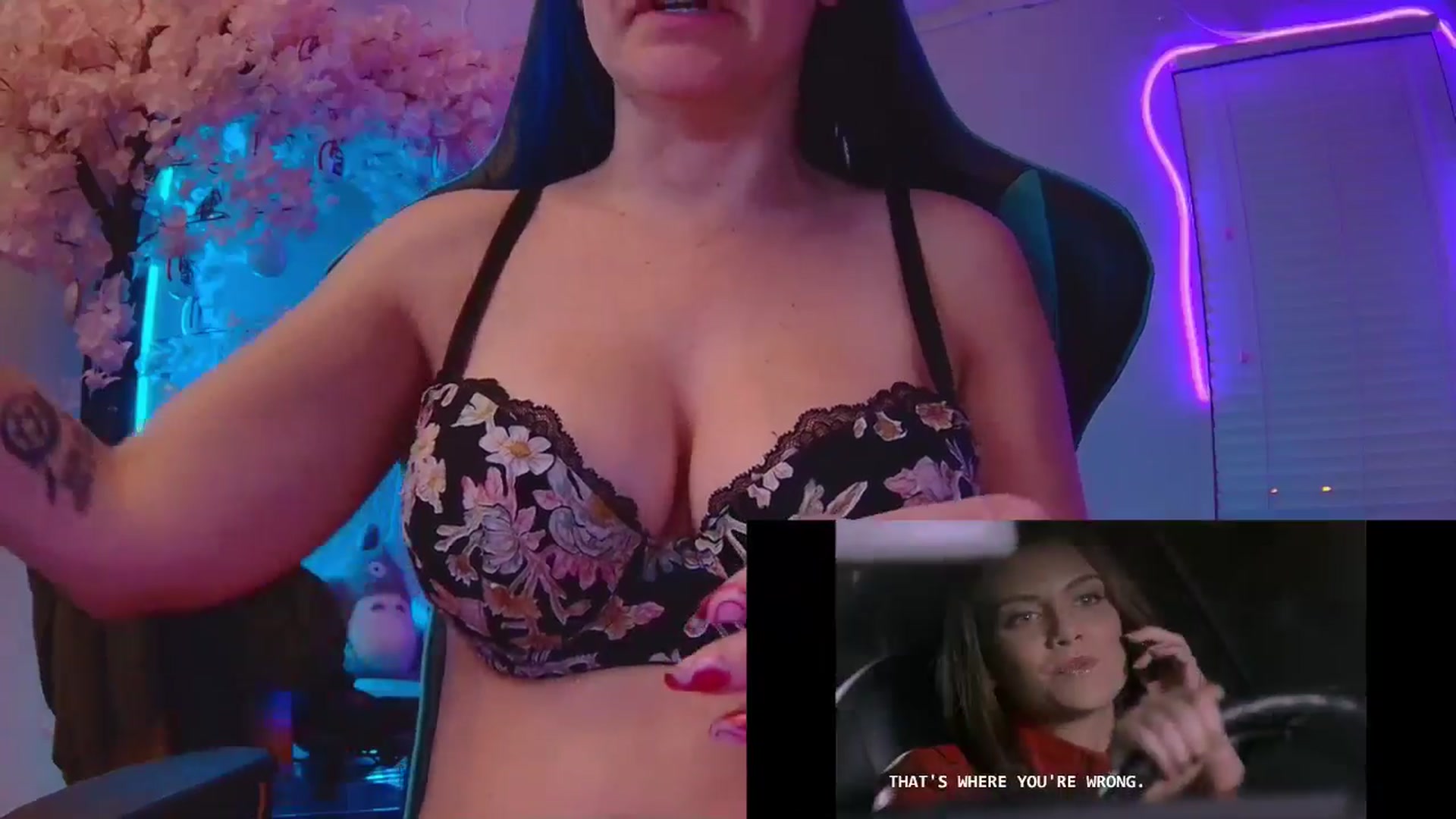 Gallery image thumbnail from DahliaIsDopey's myfreecams stream on, 08/30/2025, 05:39 image 8 of 20