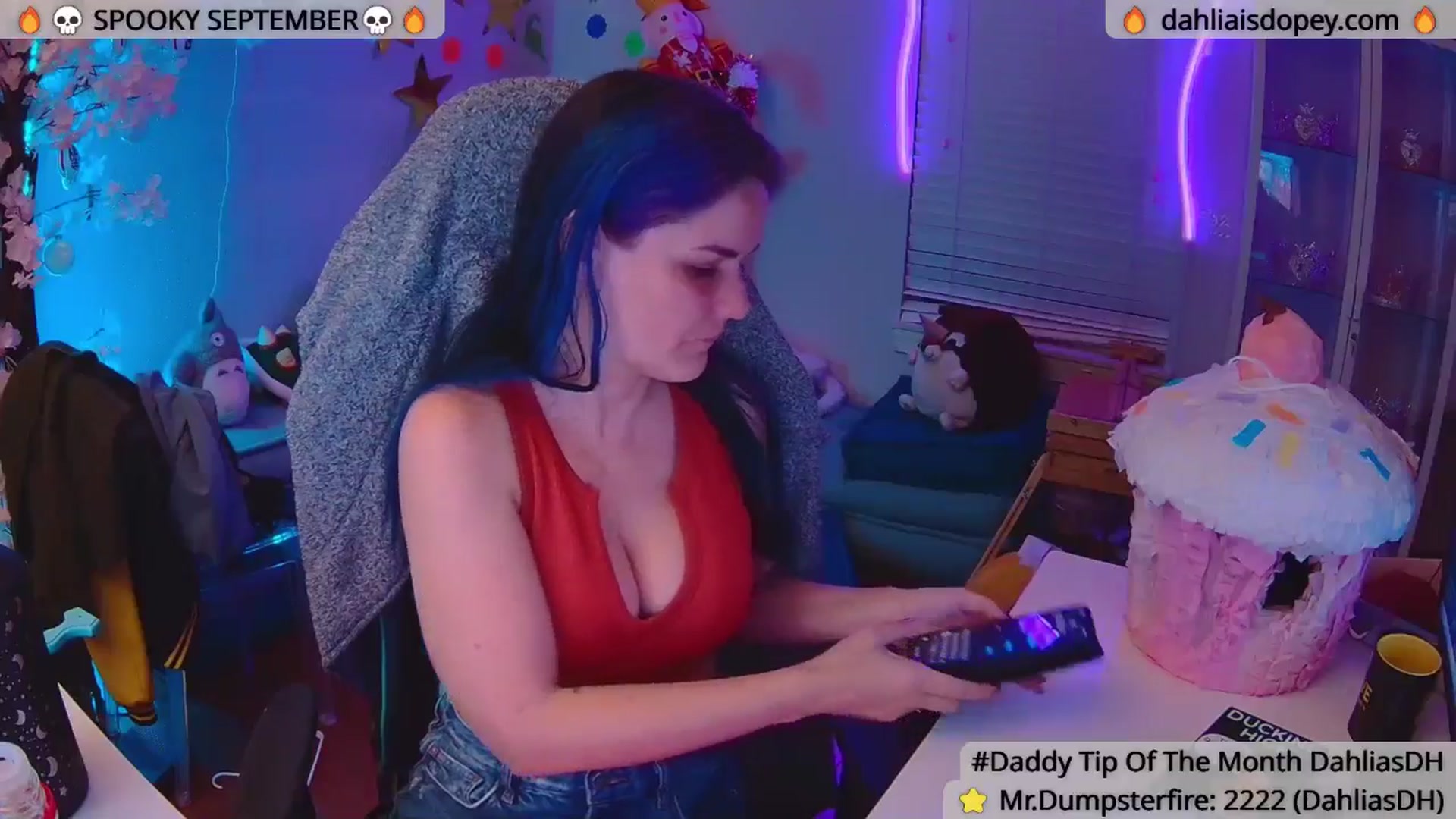 Gallery image thumbnail from DahliaIsDopey's myfreecams stream on, 09/06/2025, 04:30 image 2 of 20