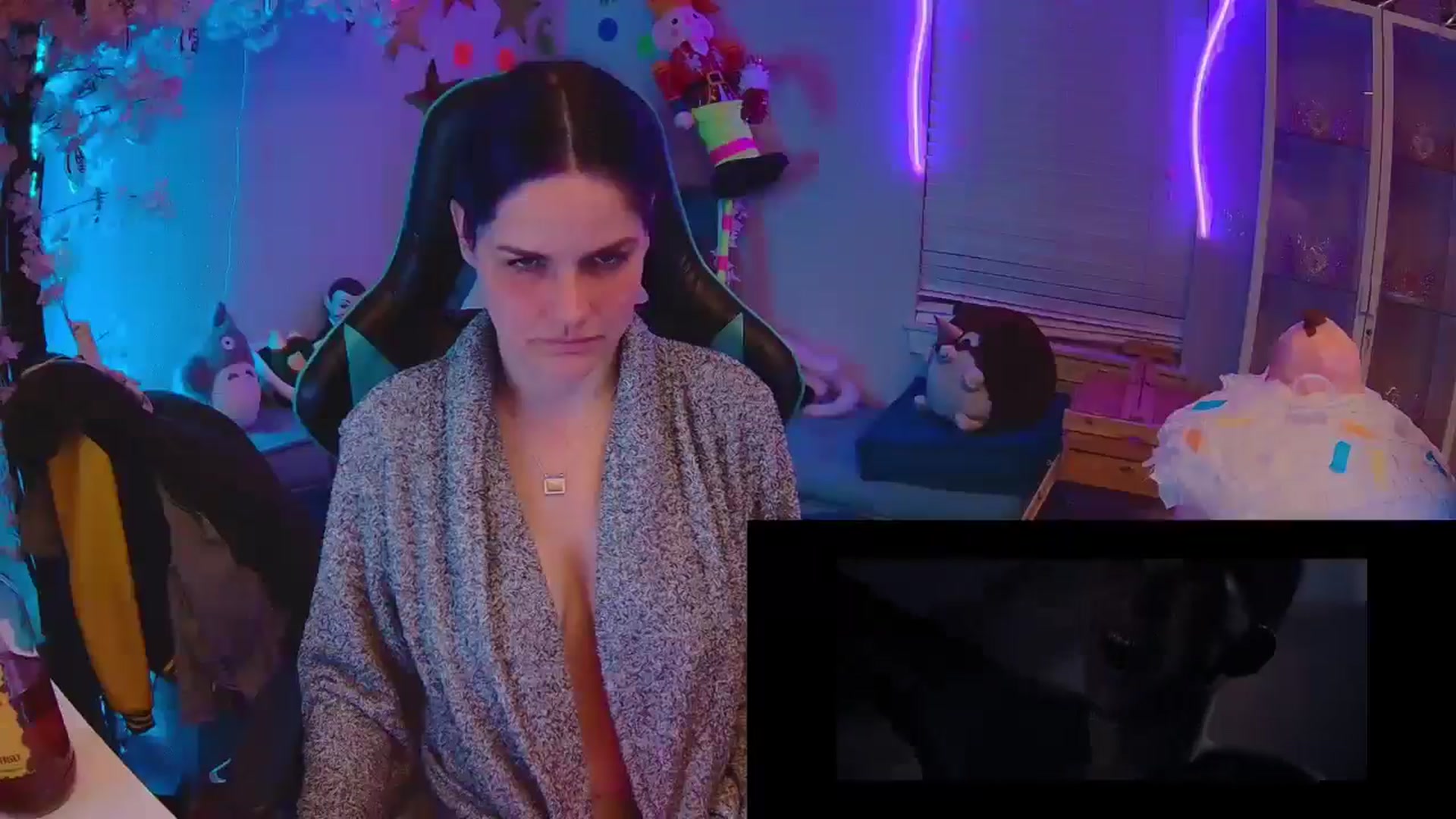 Gallery image thumbnail from DahliaIsDopey's myfreecams stream on, 09/16/2025, 04:54 image 6 of 20