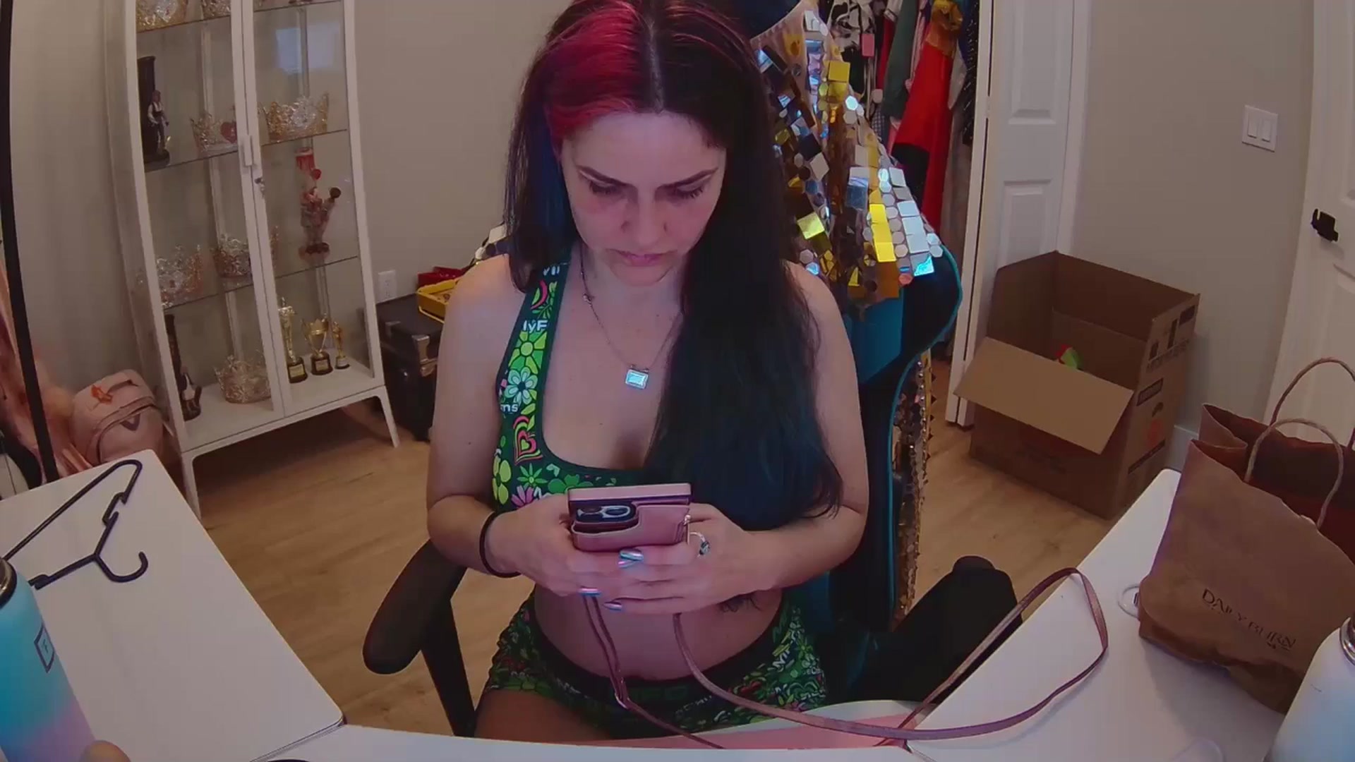 Gallery image thumbnail from DahliaIsDopey's myfreecams stream on, 12/31/2025, 03:45 image 16 of 20