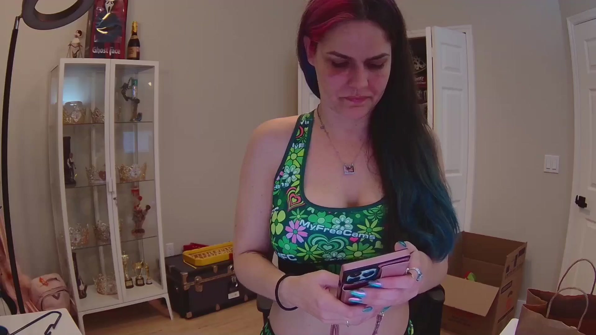 Gallery image thumbnail from DahliaIsDopey's myfreecams stream on, 12/31/2025, 03:45 image 12 of 20