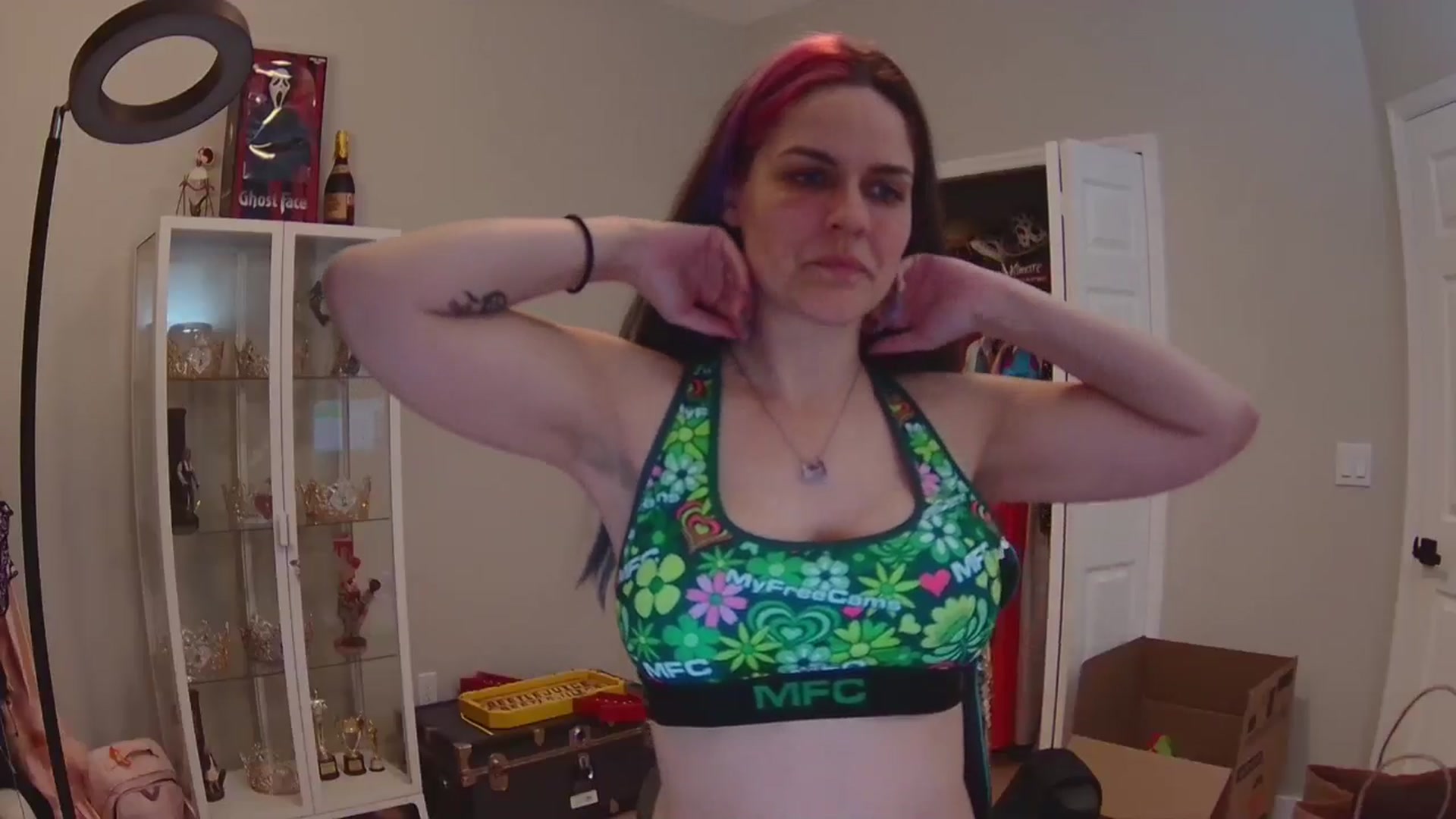 Gallery image thumbnail from DahliaIsDopey's myfreecams stream on, 12/31/2025, 03:45 image 10 of 20