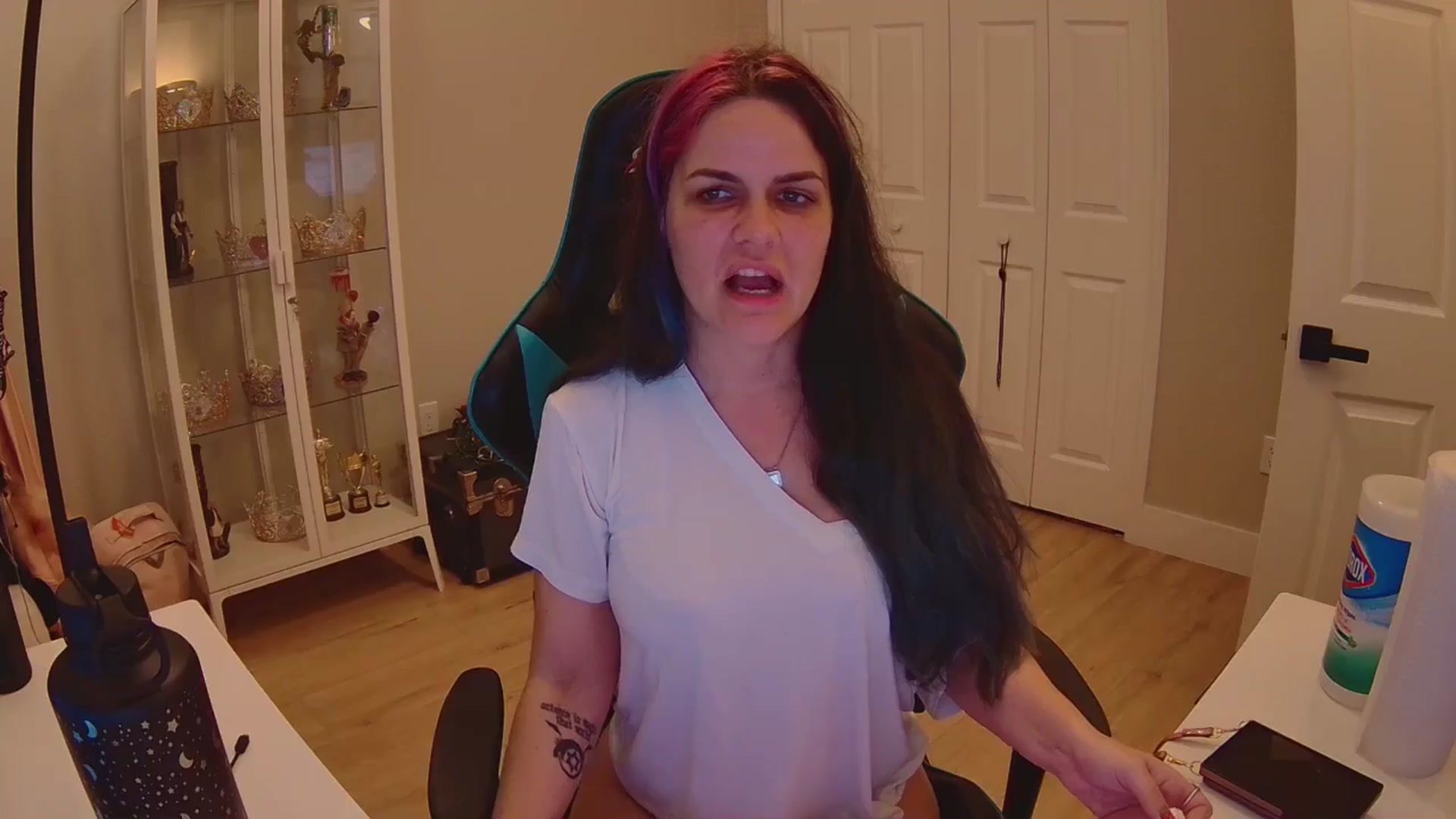Gallery image thumbnail from DahliaIsDopey's myfreecams stream on, 01/12/2026, 02:48 image 5 of 20