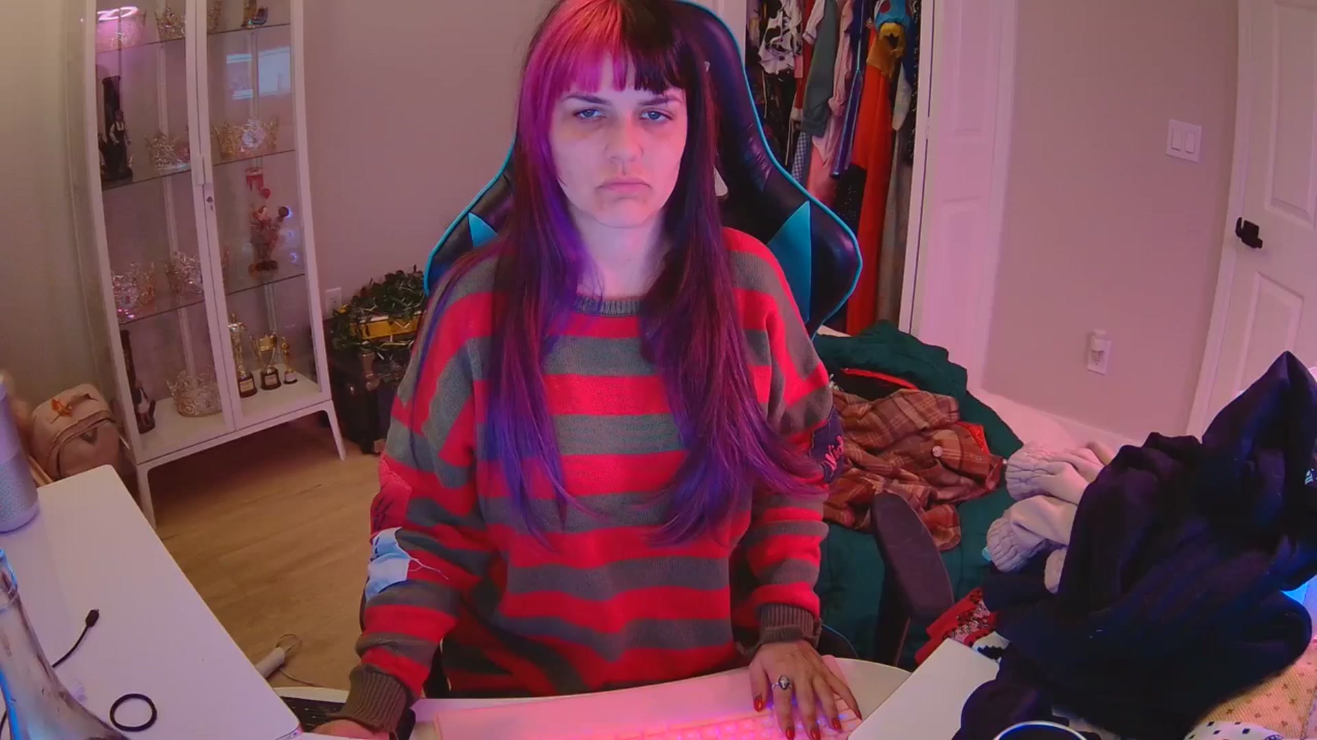 Gallery image thumbnail from DahliaIsDopey's myfreecams stream on, 02/03/2026, 03:43 image 8 of 20