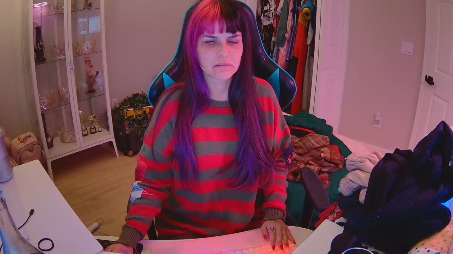 Gallery image thumbnail from DahliaIsDopey's myfreecams stream on, 02/03/2026, 03:43 image 6 of 20