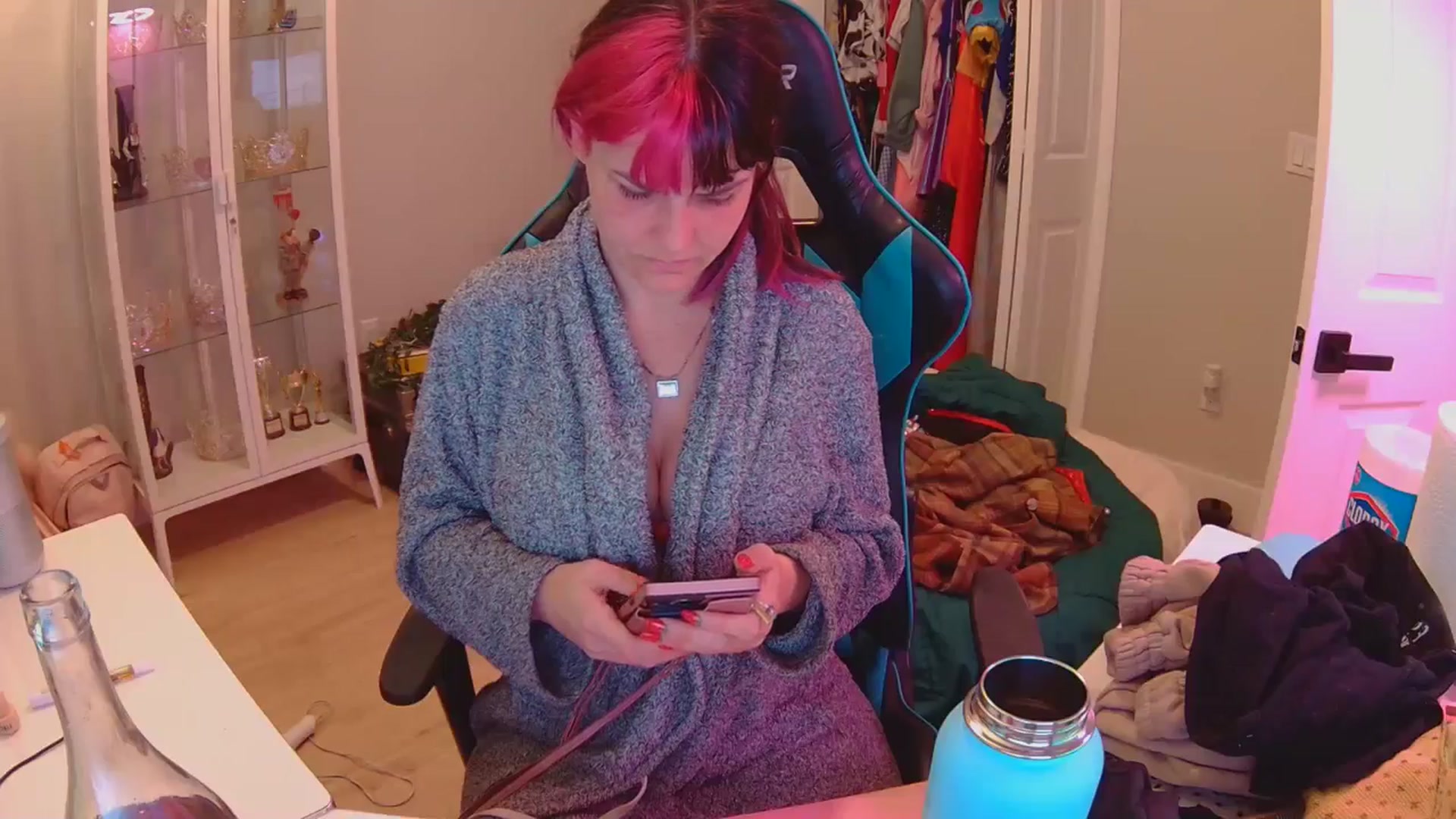 Gallery image thumbnail from DahliaIsDopey's myfreecams stream on, 02/06/2026, 02:29 image 7 of 20