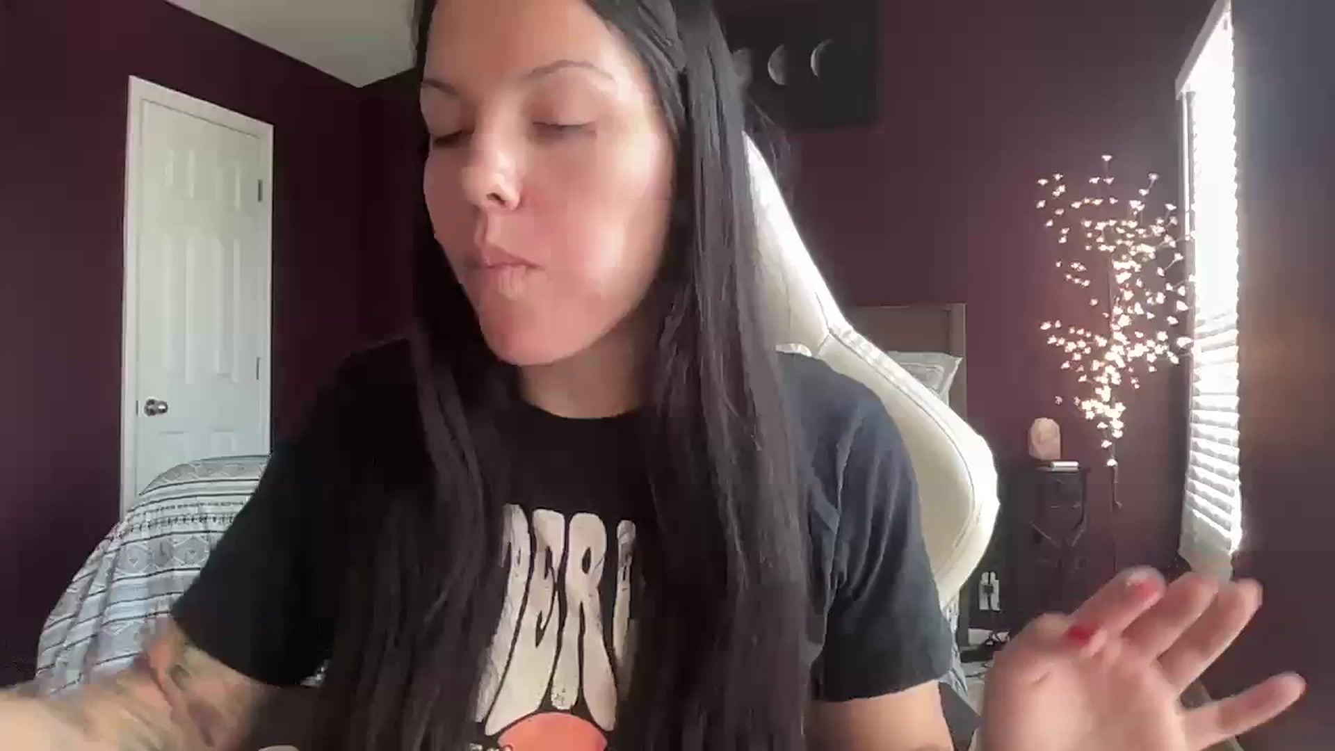 Gallery image thumbnail from DahliaRay's myfreecams stream on, 09/06/2023, 16:48 image 18 of 20