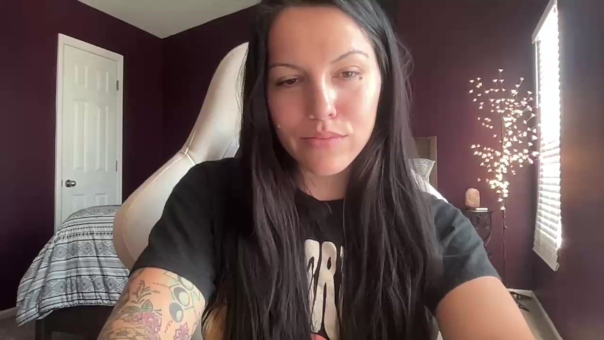 Gallery image thumbnail from DahliaRay's myfreecams stream on, 09/06/2023, 16:48 image 15 of 20