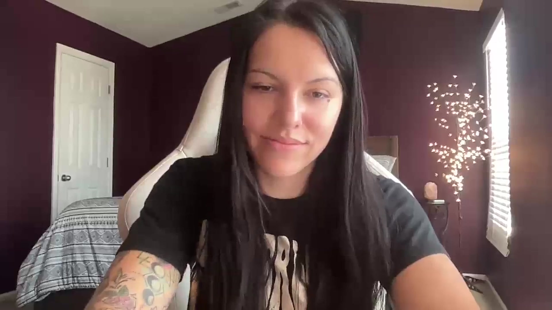 Gallery image thumbnail from DahliaRay's myfreecams stream on, 09/06/2023, 16:48 image 9 of 20