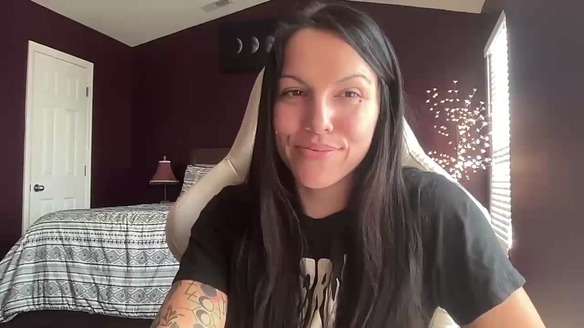 Gallery image thumbnail from DahliaRay's myfreecams stream on, 09/06/2023, 18:21 image 2 of 20