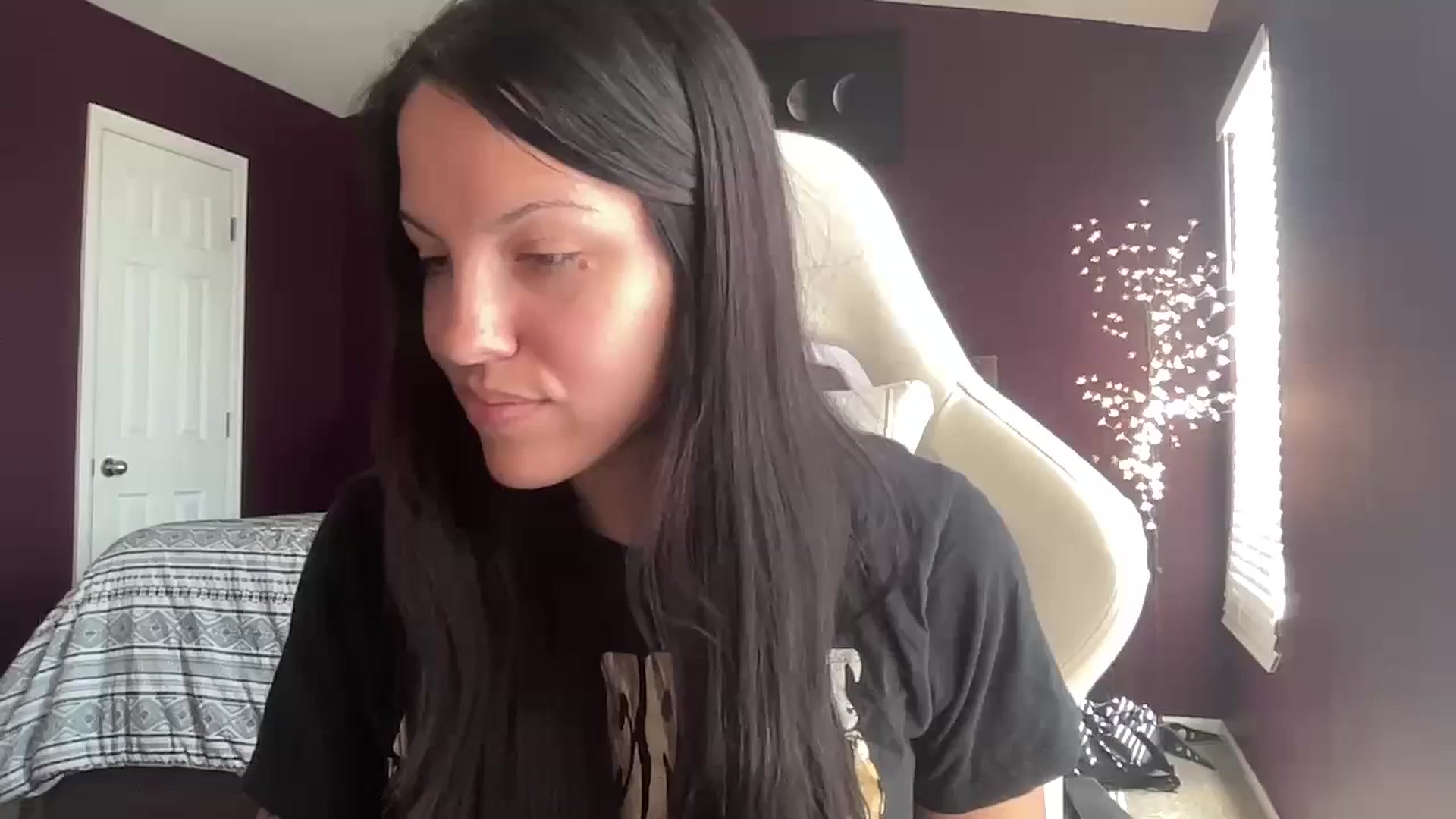 Gallery image thumbnail from DahliaRay's myfreecams stream on, 09/06/2023, 18:21 image 10 of 20