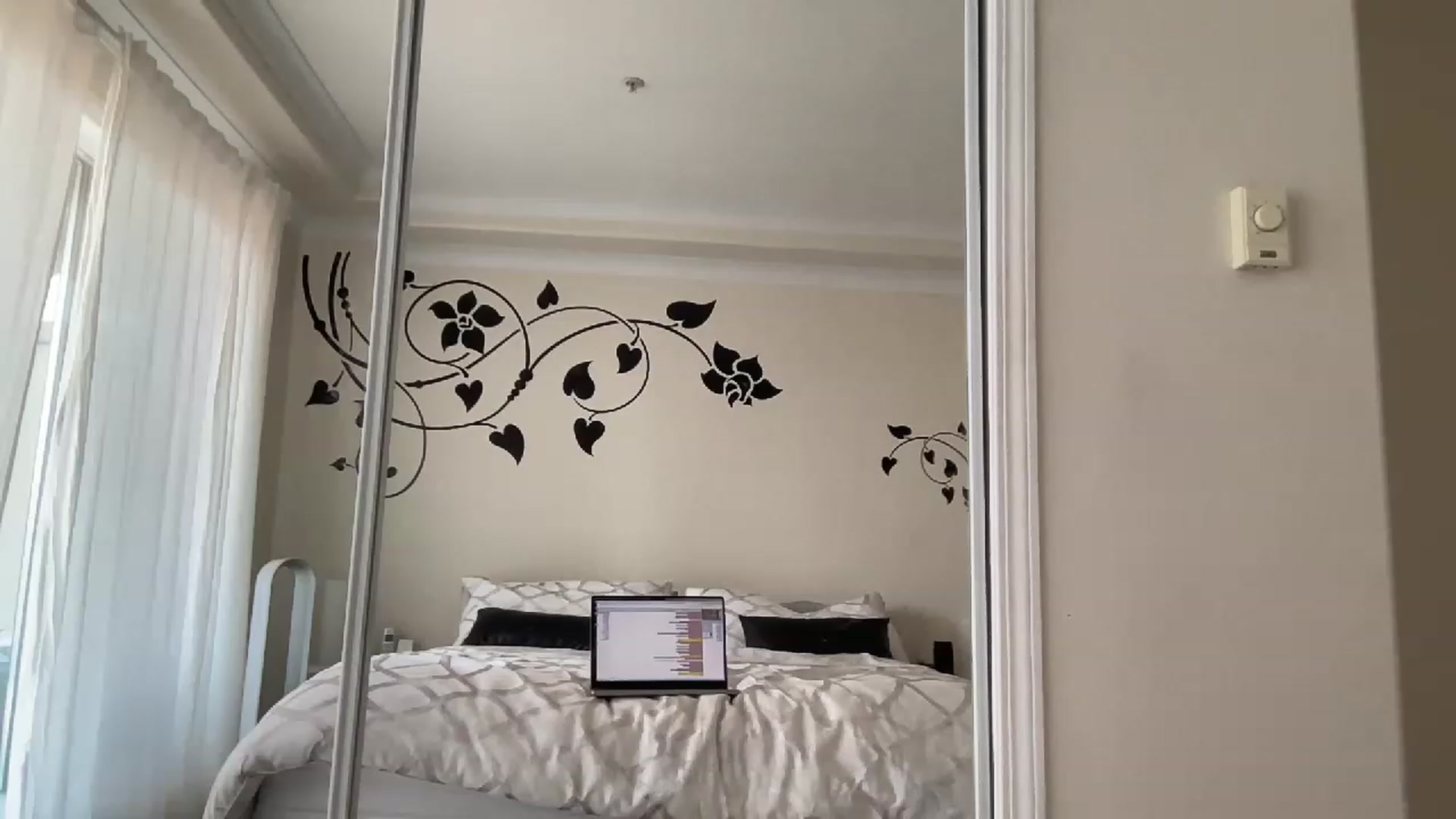 Gallery image thumbnail from DailyTease's myfreecams stream on, 05/17/2023, 21:40 image 16 of 20