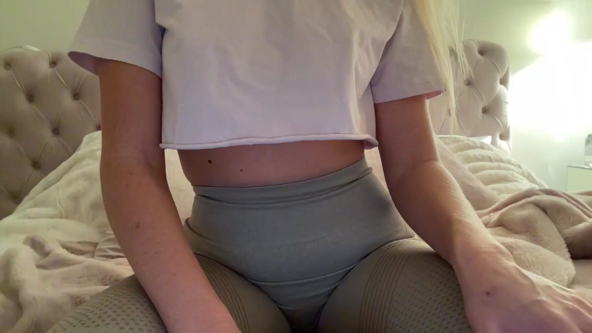 Gallery image thumbnail from DailyTease's myfreecams stream on, 11/07/2023, 23:41 image 20 of 20