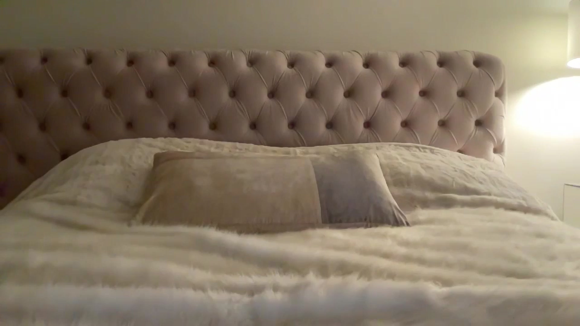 Gallery image thumbnail from DailyTease's myfreecams stream on, 12/11/2023, 02:31 image 1 of 20