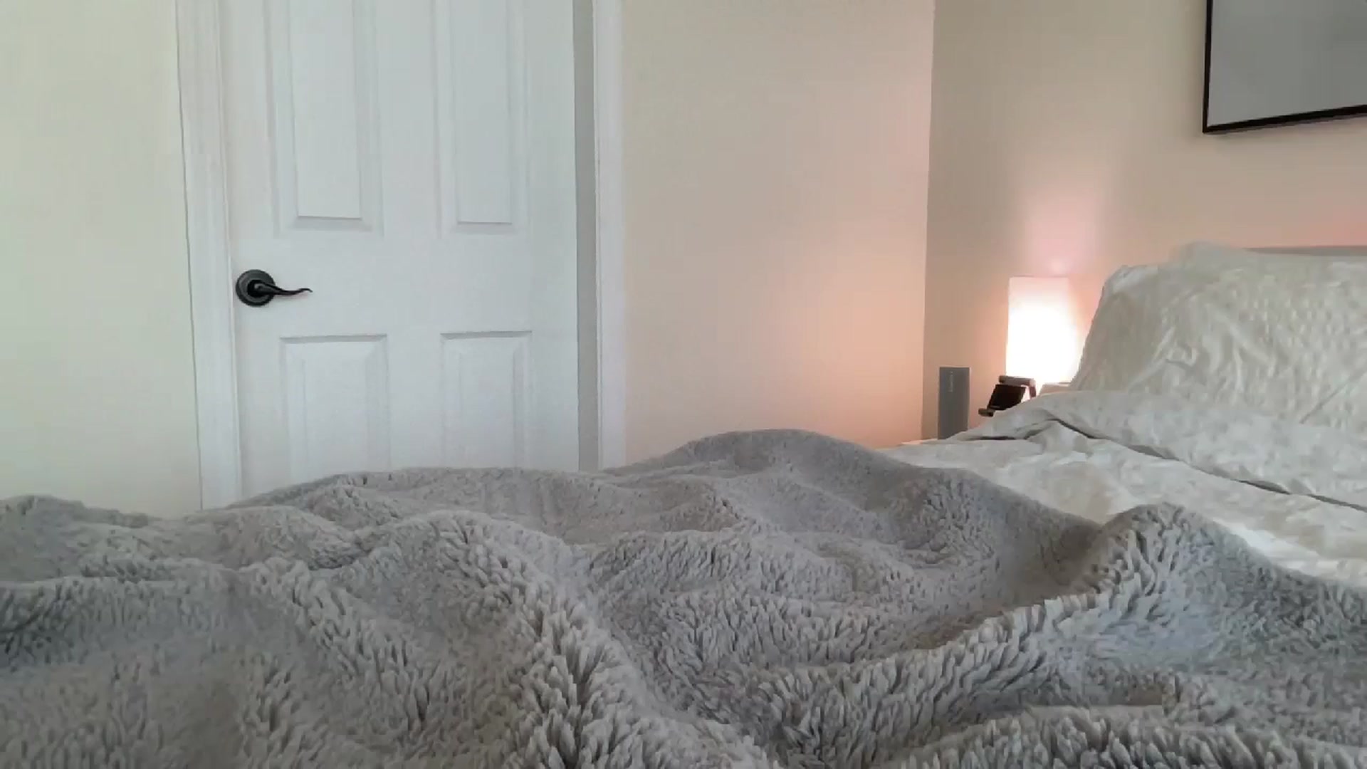 Gallery image thumbnail from DailyTease's myfreecams stream on, 05/01/2024, 01:28 image 10 of 20