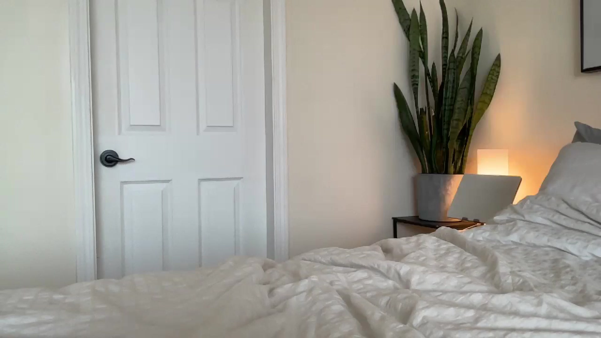 Gallery image thumbnail from DailyTease's myfreecams stream on, 07/27/2024, 23:36 image 2 of 20