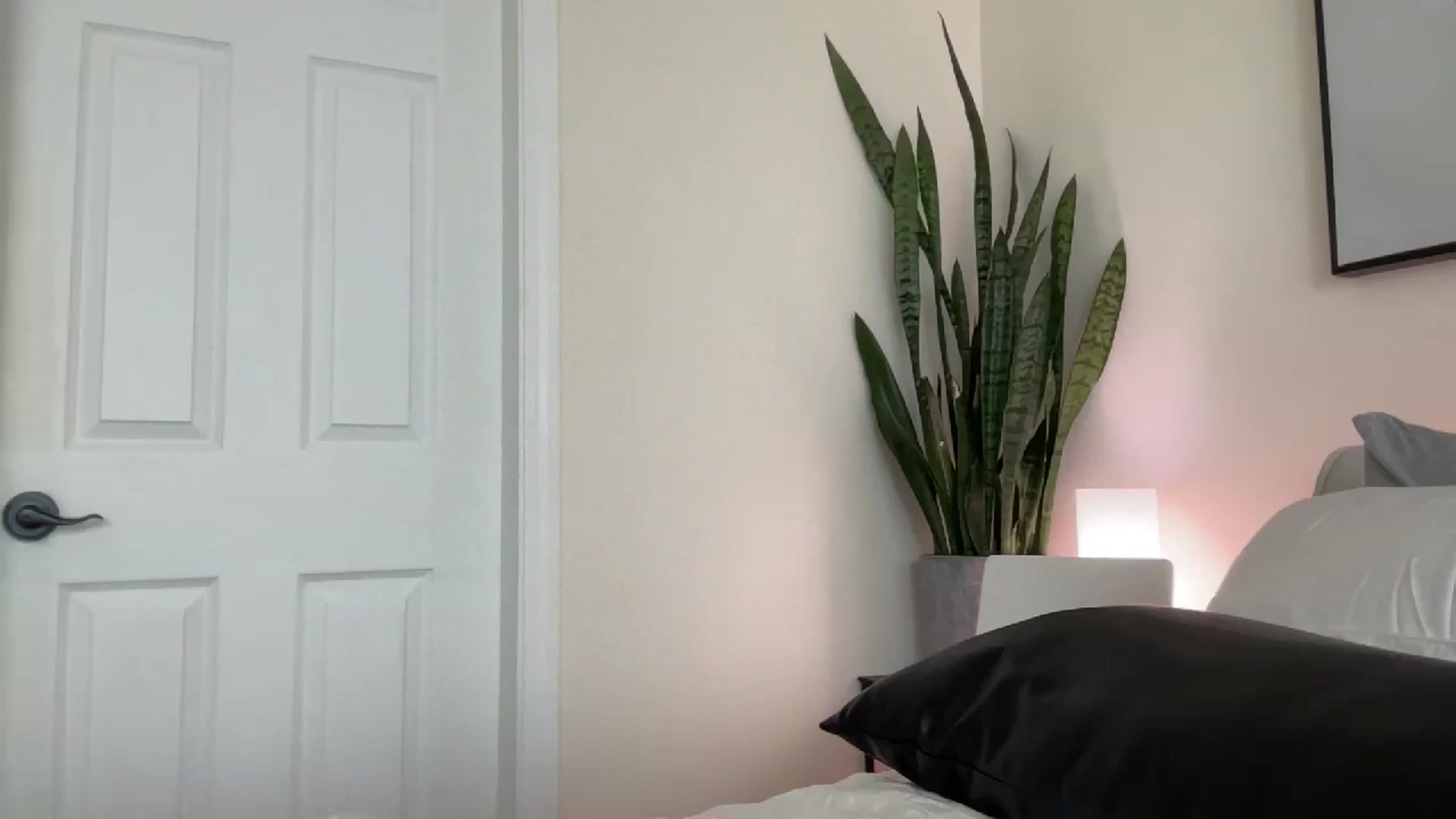 Gallery image thumbnail from DailyTease's myfreecams stream on, 07/29/2024, 22:36 image 15 of 20