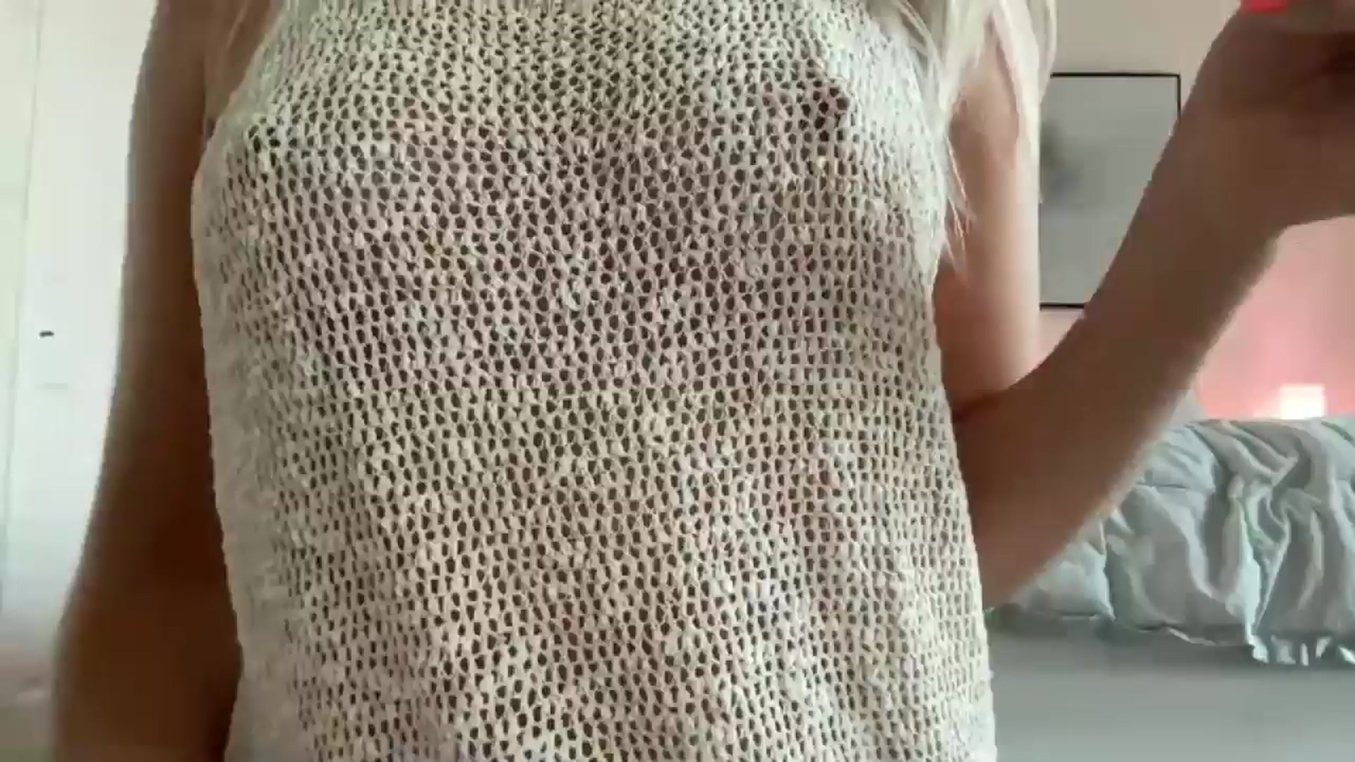 Gallery image thumbnail from DailyTease's myfreecams stream on, 08/17/2024, 02:39 image 16 of 20