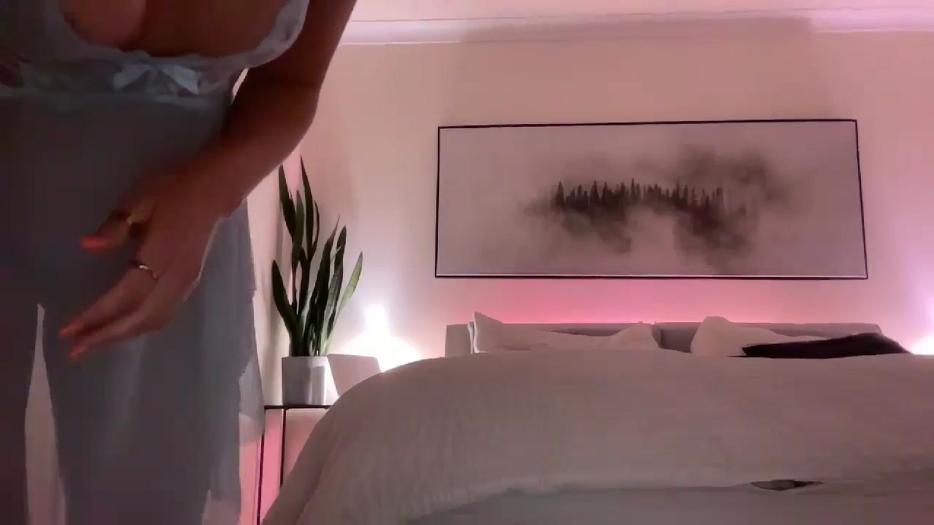 Gallery image thumbnail from DailyTease's myfreecams stream on, 09/13/2024, 03:55 image 6 of 20