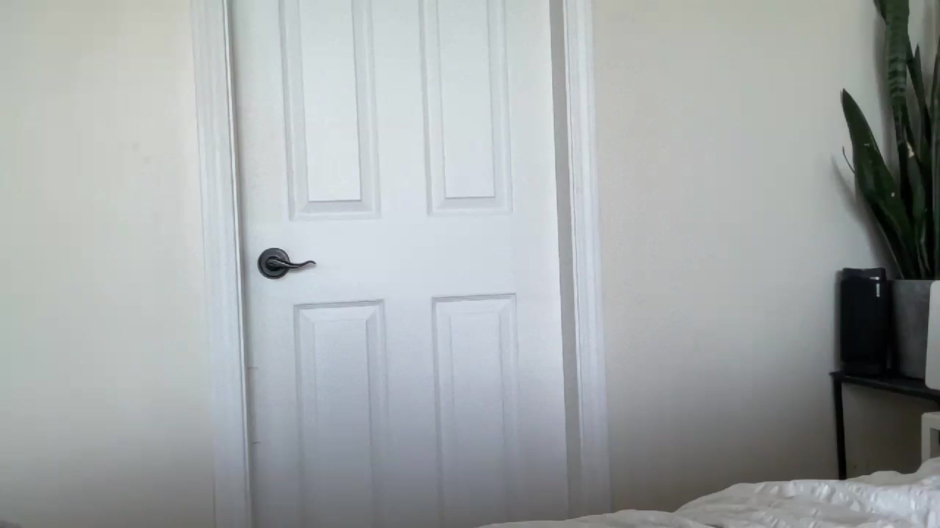 Gallery image thumbnail from DailyTease's myfreecams stream on, 10/11/2024, 24:36 image 13 of 20