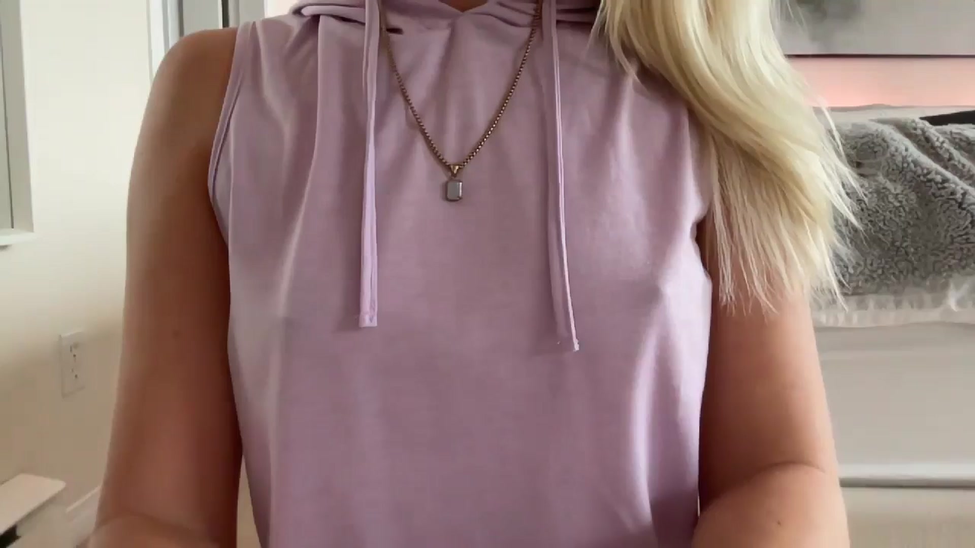 Gallery image thumbnail from DailyTease's myfreecams stream on, 11/04/2024, 19:30 image 19 of 20