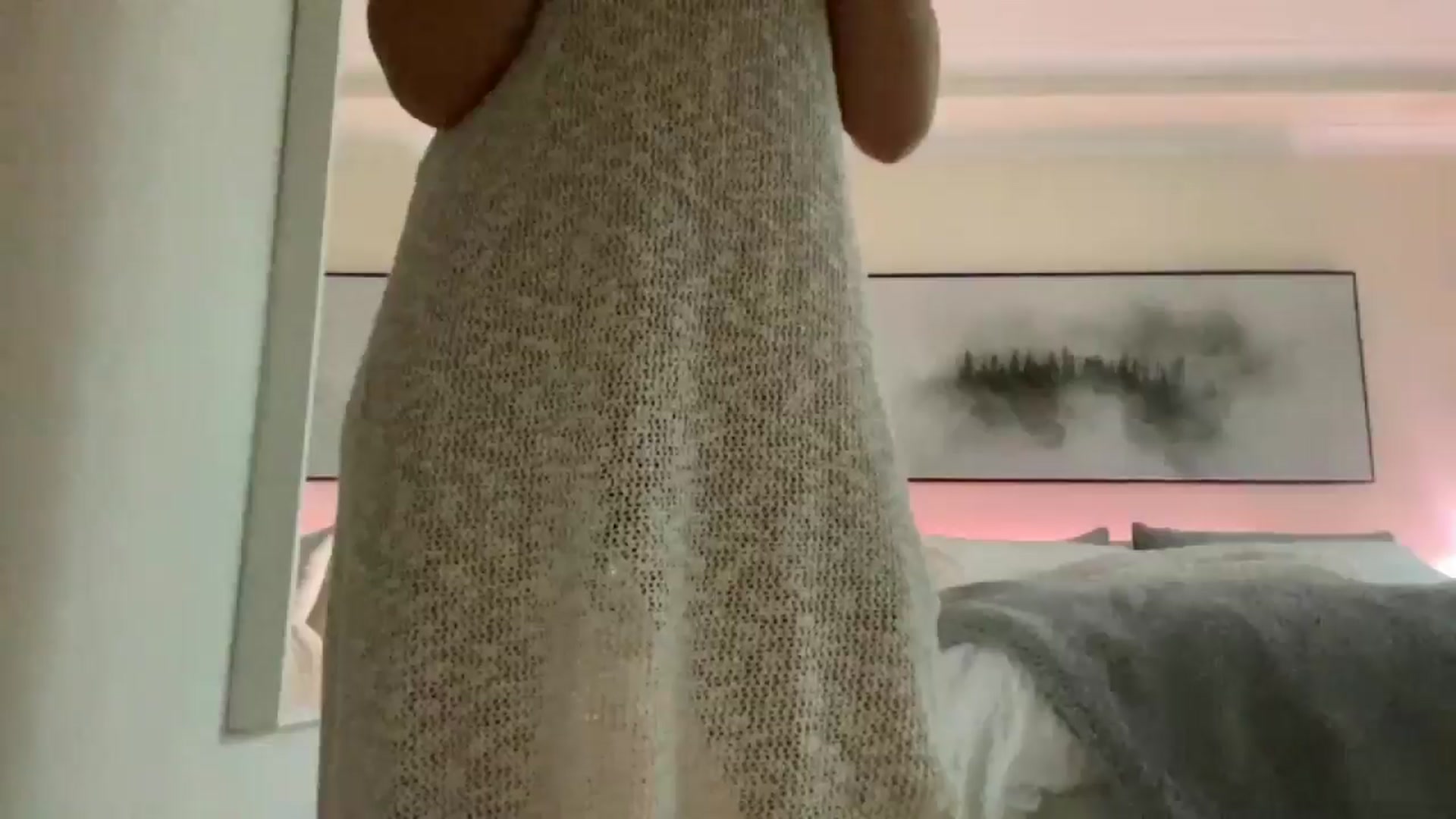 Gallery image thumbnail from DailyTease's myfreecams stream on, 11/25/2024, 23:48 image 11 of 20
