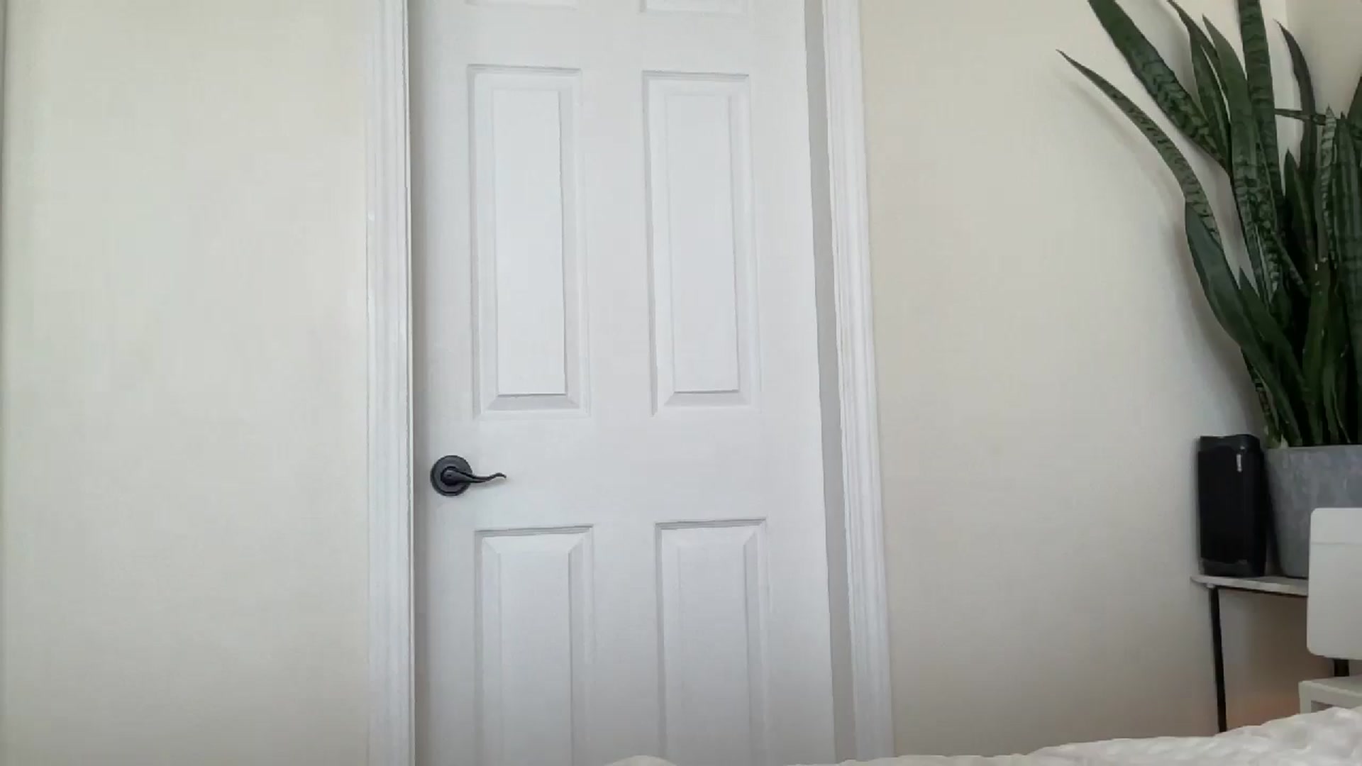 Gallery image thumbnail from DailyTease's myfreecams stream on, 03/25/2025, 22:23 image 14 of 20