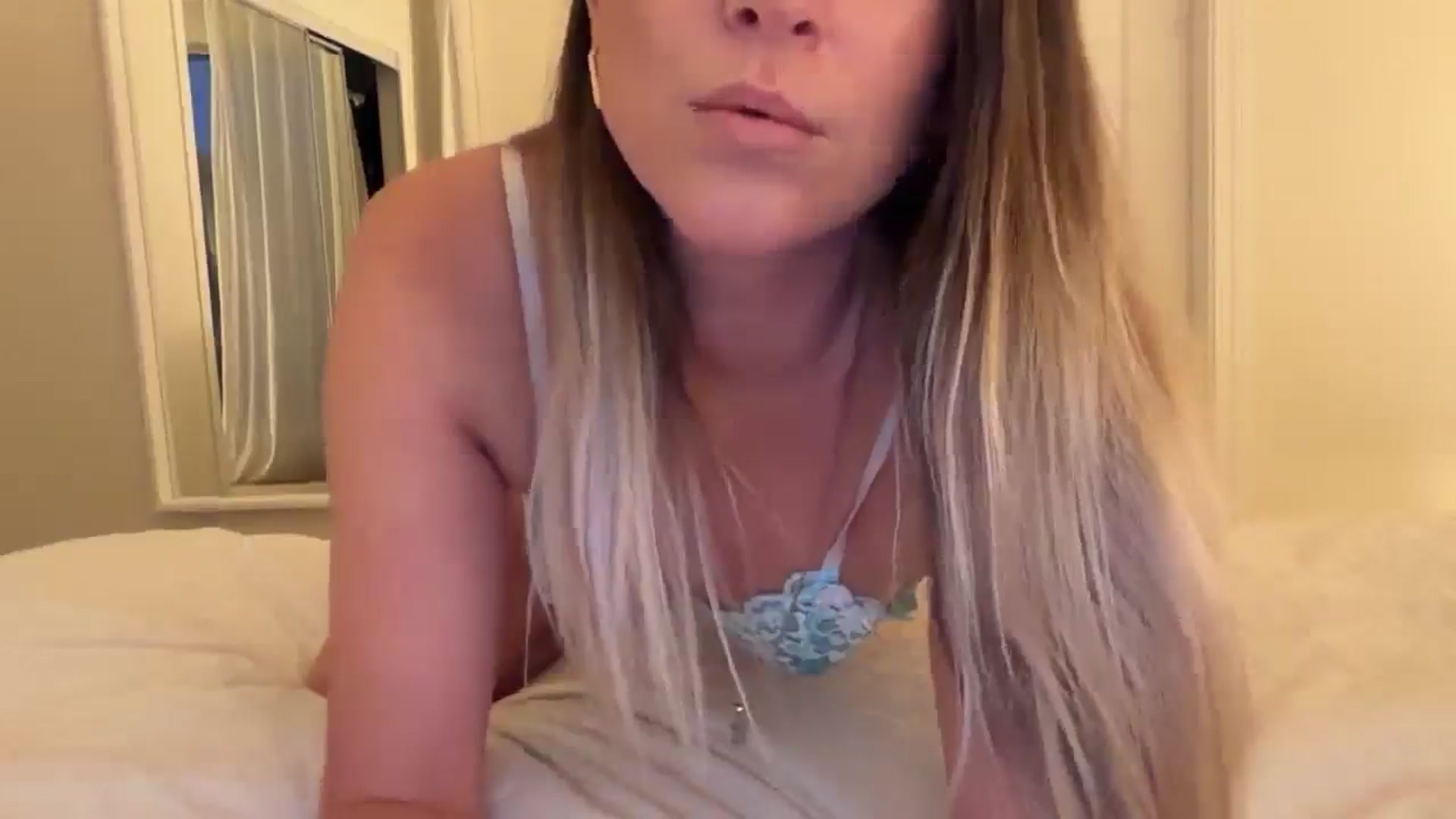 Gallery image thumbnail from DailyTease's myfreecams stream on, 01/26/2026, 02:03 image 8 of 20