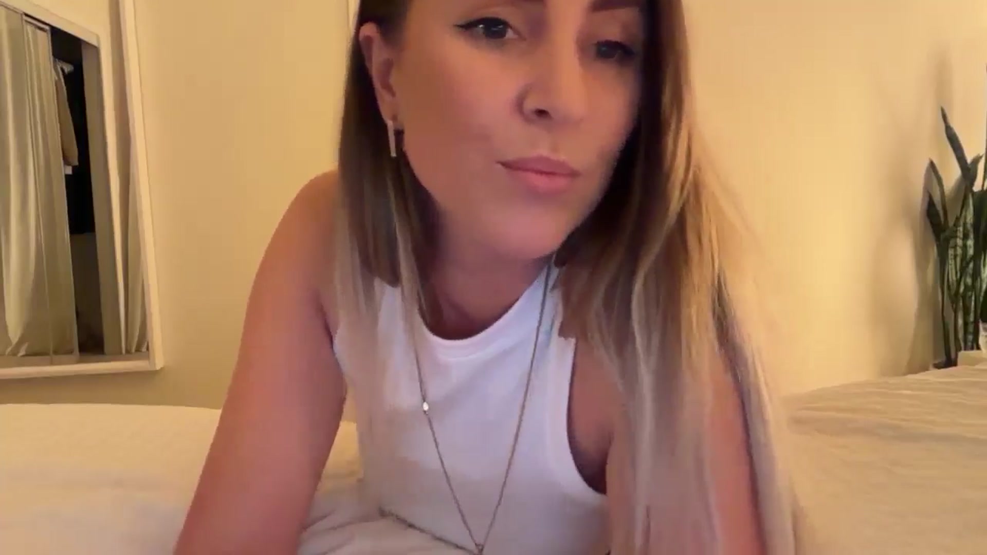 Gallery image thumbnail from DailyTease's myfreecams stream on, 01/29/2026, 03:44 image 2 of 20