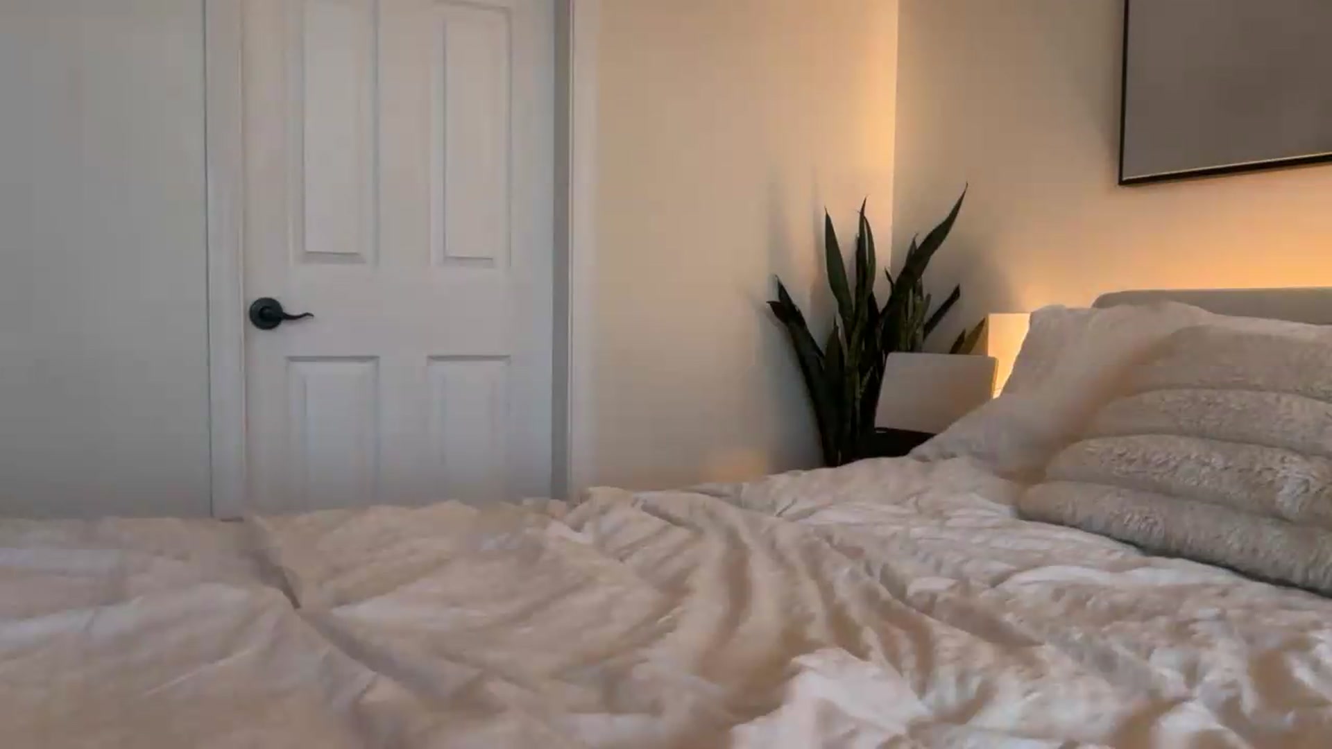 Gallery image thumbnail from DailyTease's myfreecams stream on, 05/14/2026, 03:30 image 6 of 20