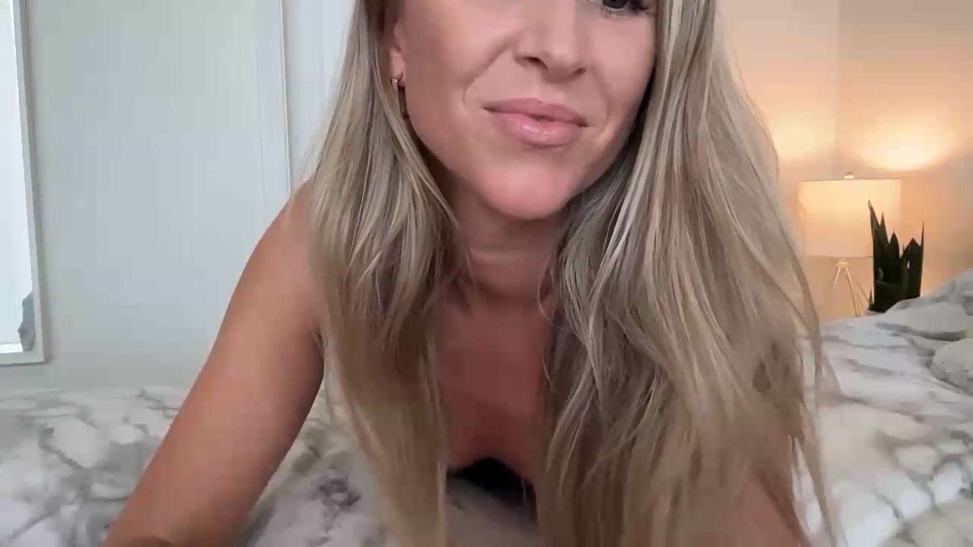 Gallery image thumbnail from DailyTease's myfreecams stream on, 07/08/2026, 24:00 image 13 of 20