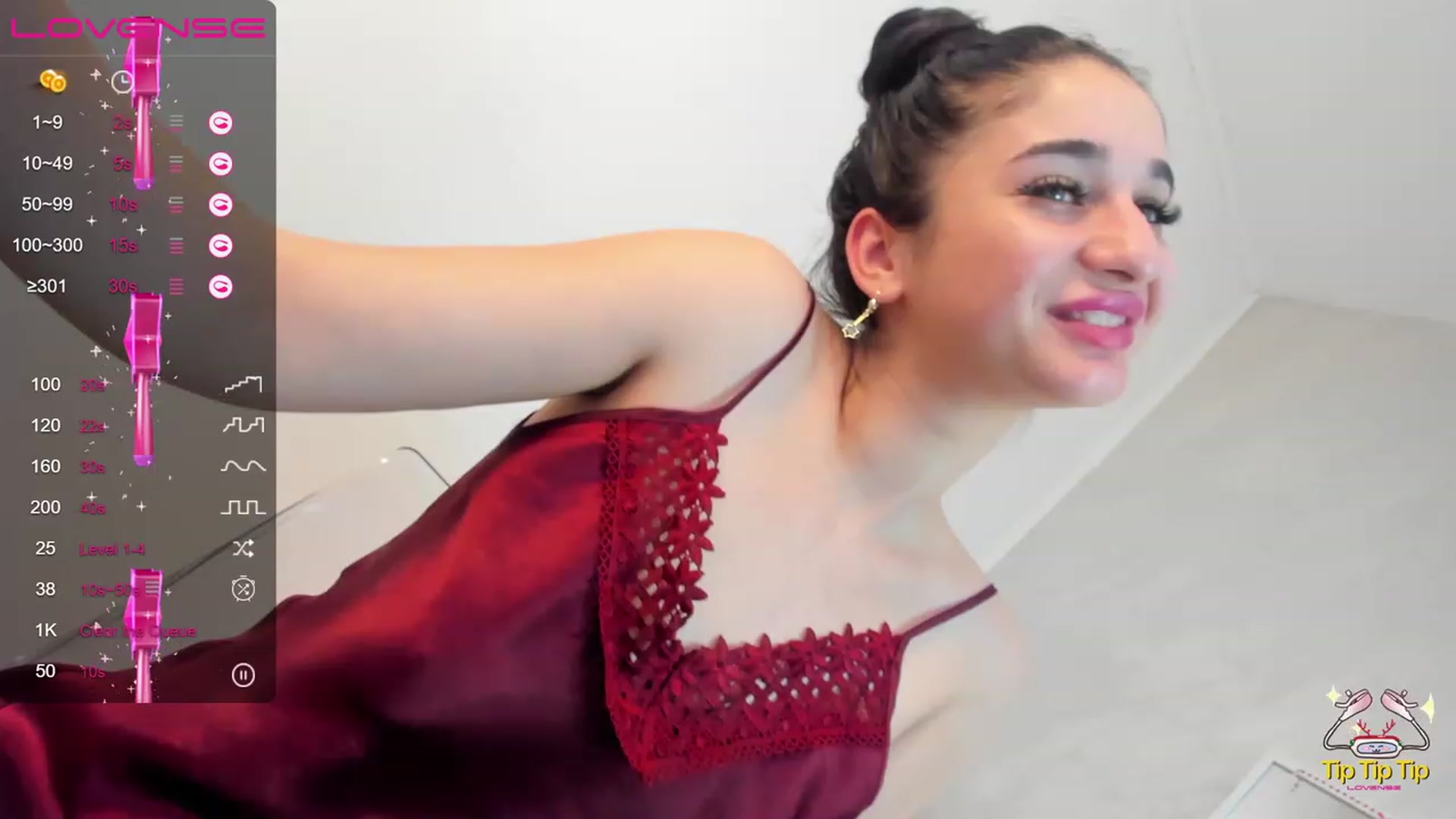 Gallery image thumbnail from Daiseydoll's myfreecams stream on, 01/08/2023, 14:33 image 17 of 20