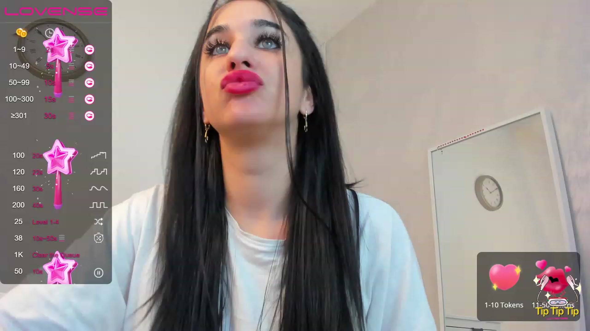 Gallery image thumbnail from Daiseydoll's myfreecams stream on, 01/13/2023, 11:36 image 12 of 20