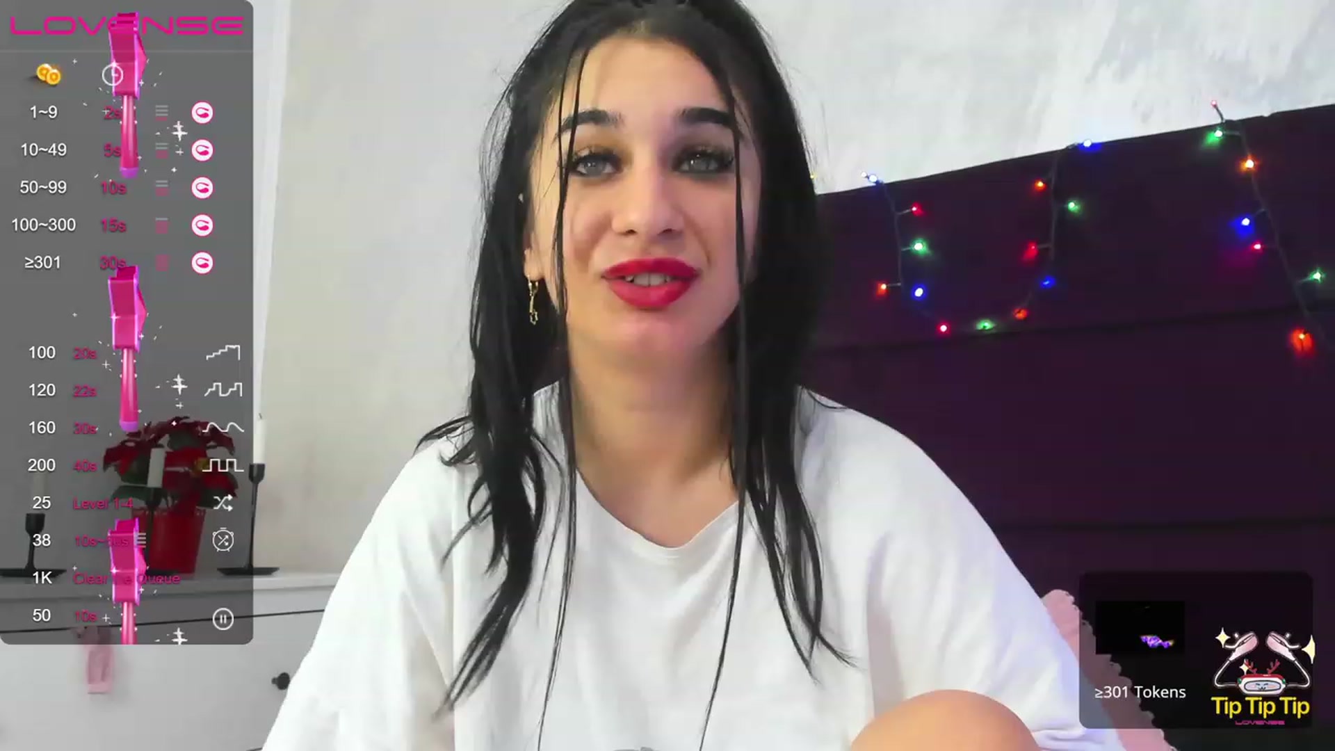 Gallery image thumbnail from Daiseydoll's myfreecams stream on, 01/15/2023, 10:26 image 15 of 20