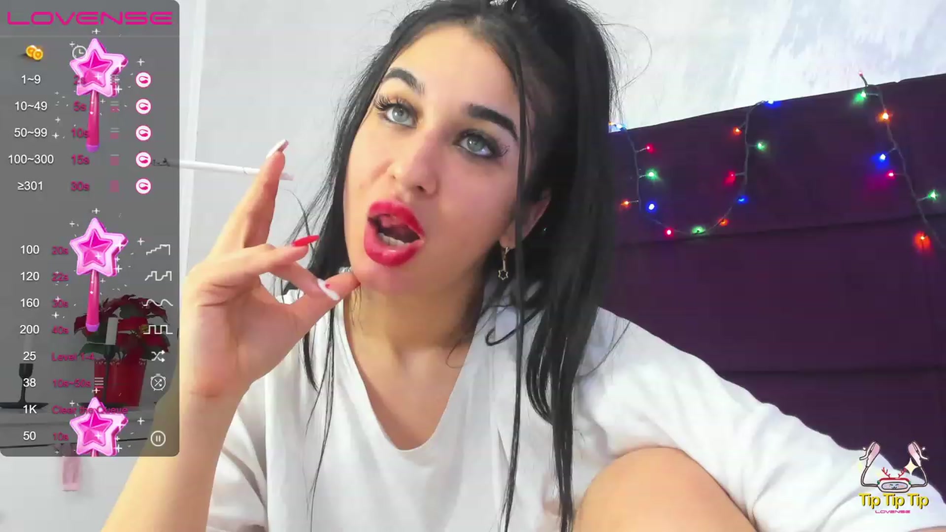 Gallery image thumbnail from Daiseydoll's myfreecams stream on, 01/15/2023, 11:27 image 3 of 20